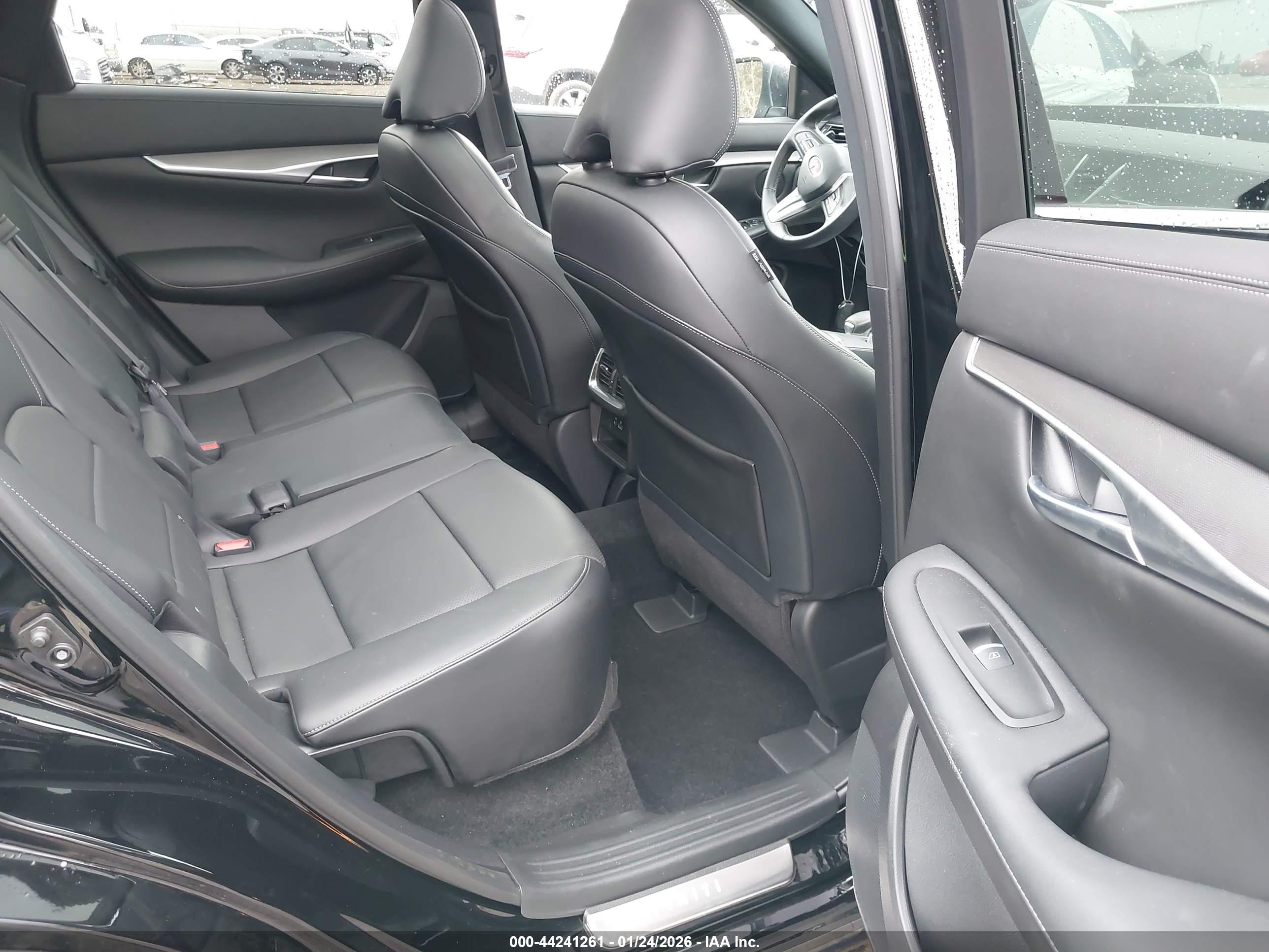 INFINITI QX50 image 8
