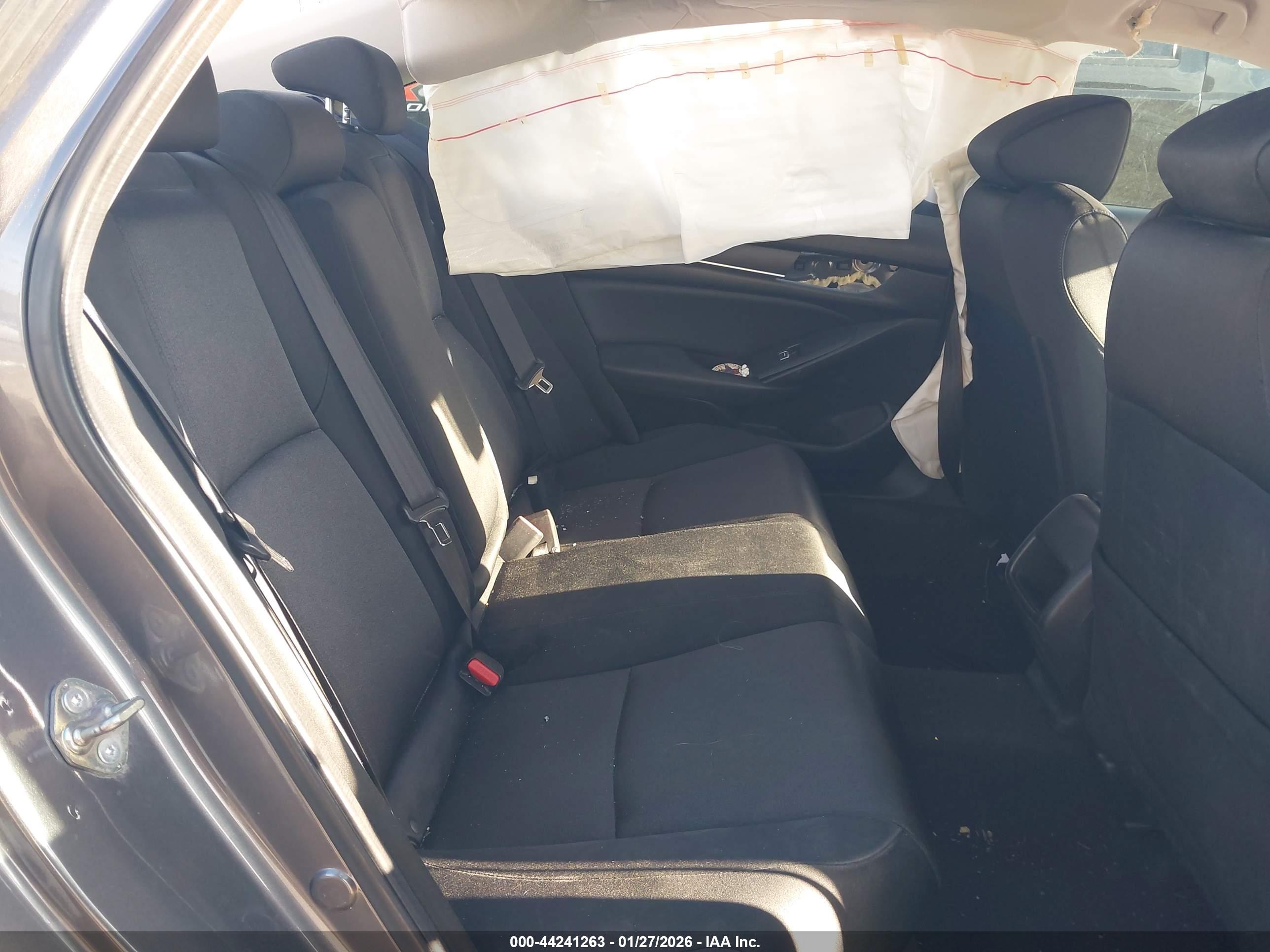 HONDA ACCORD image 8
