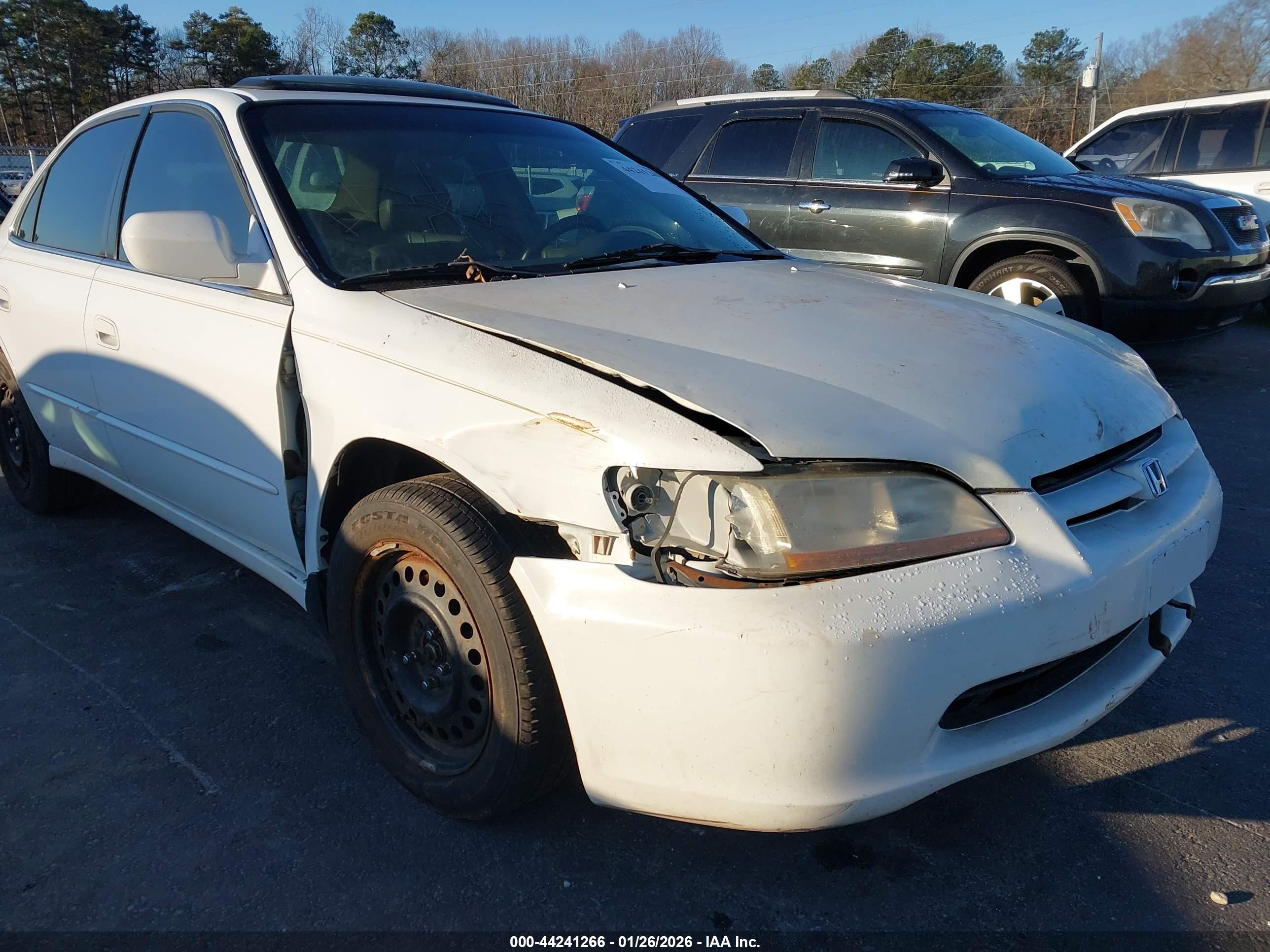 HONDA ACCORD image 6
