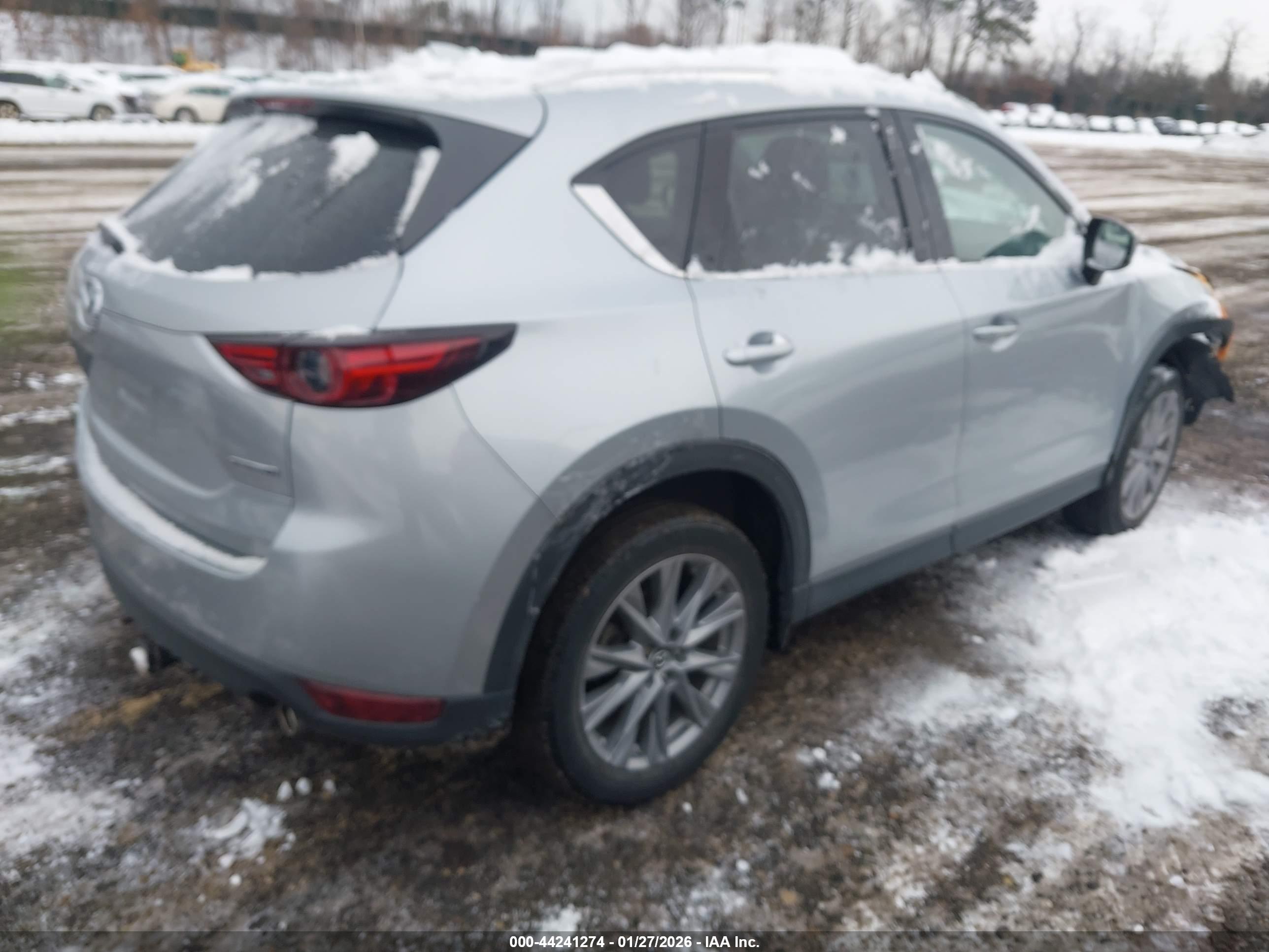 MAZDA CX-5 image 4
