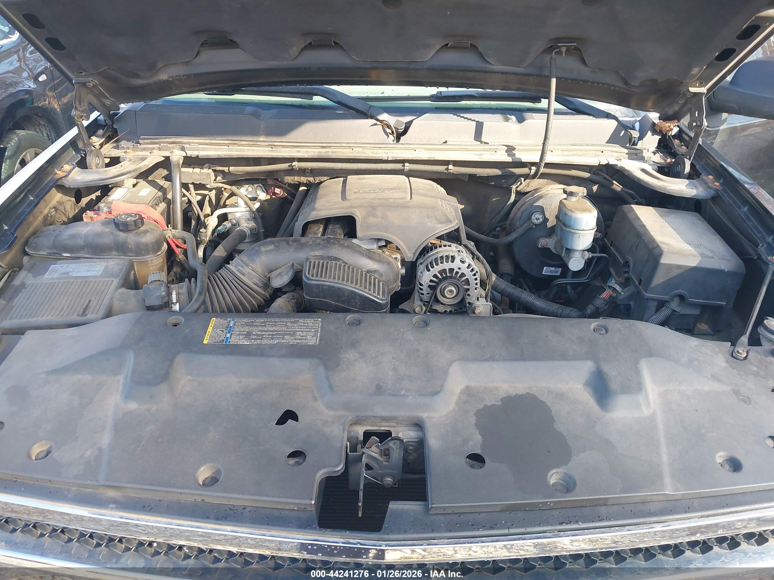 CHEVROLET SILVERADO image 10