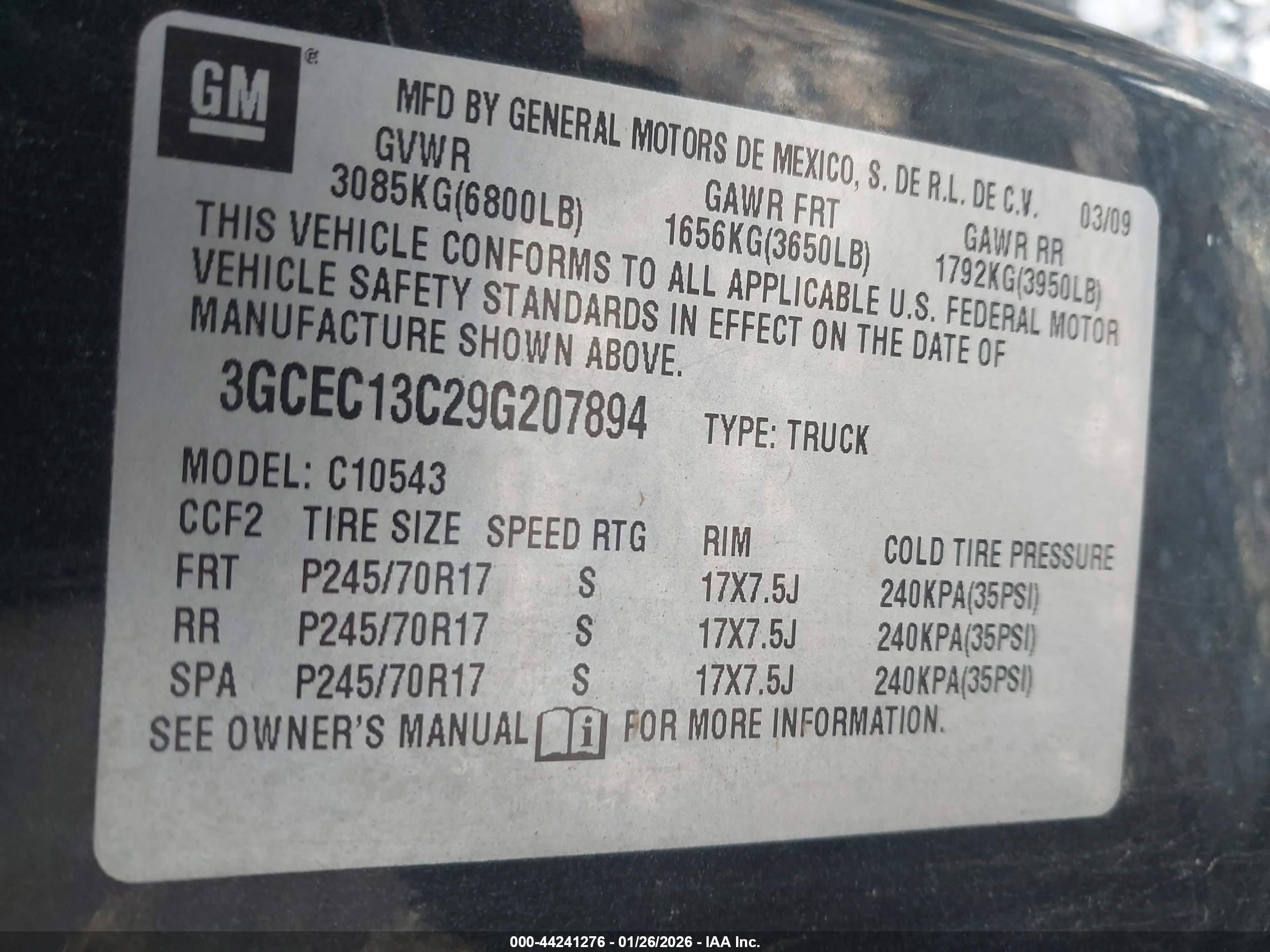 CHEVROLET SILVERADO image 9