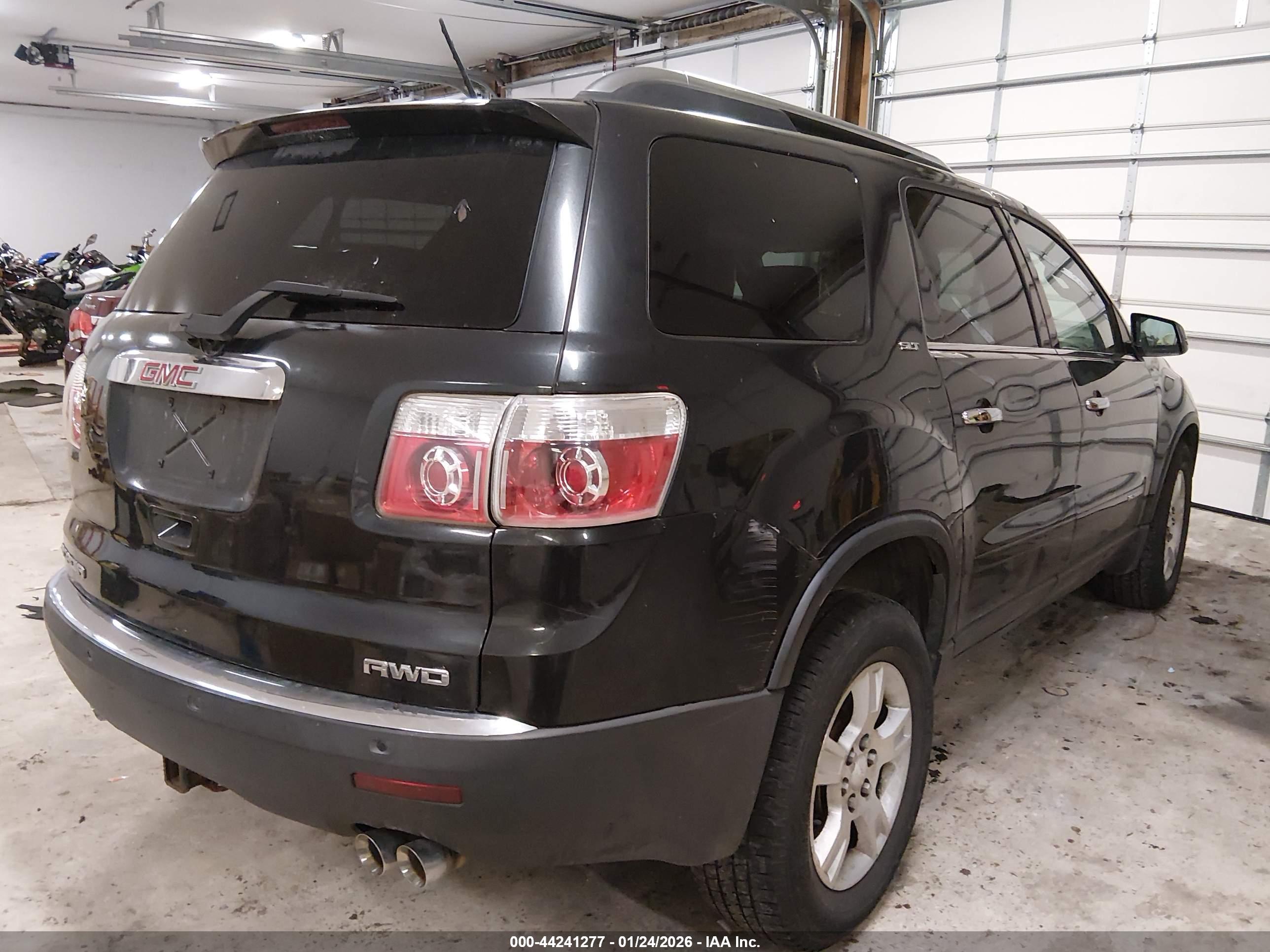 GMC ACADIA image 4