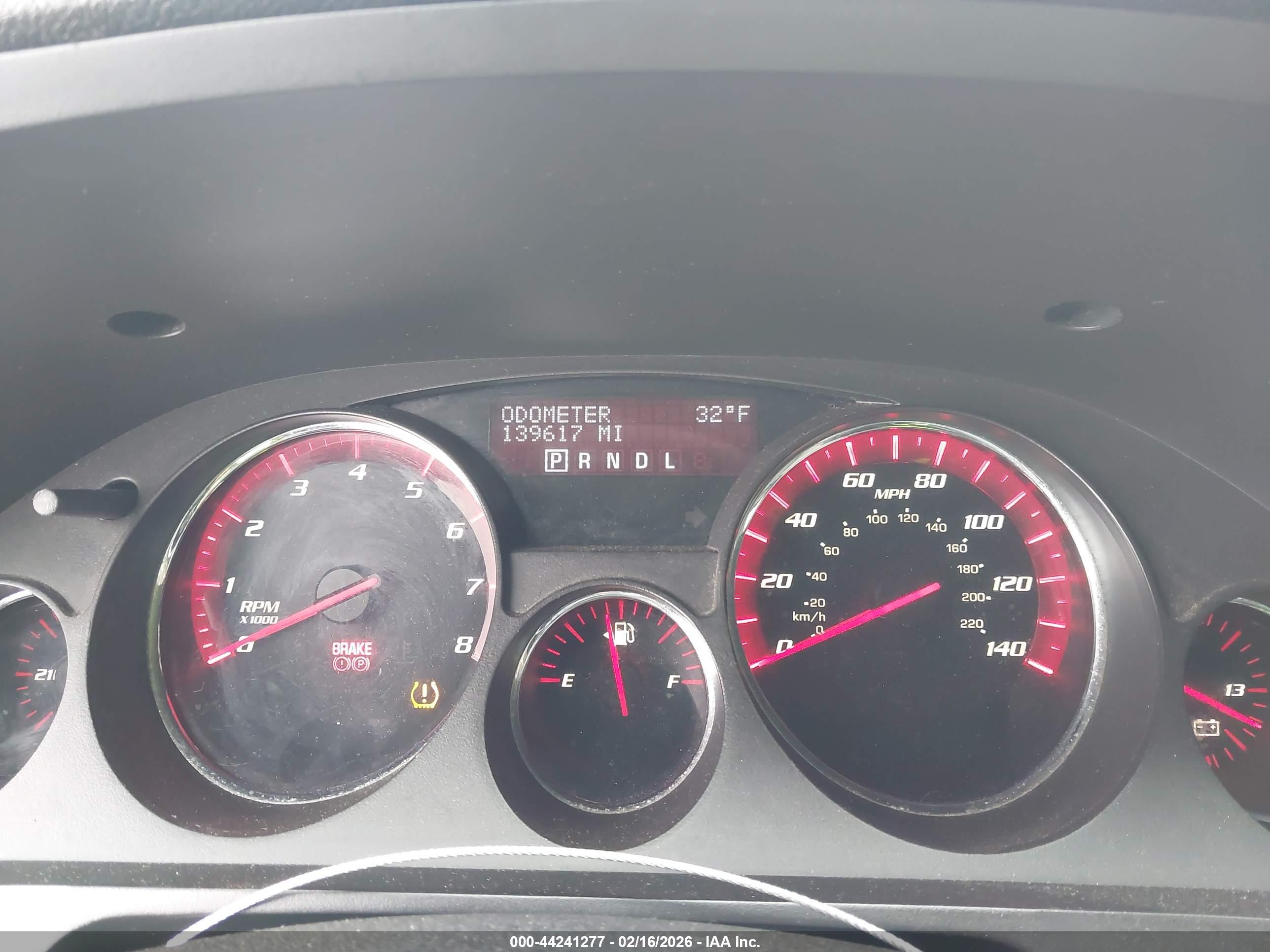 GMC ACADIA image 7