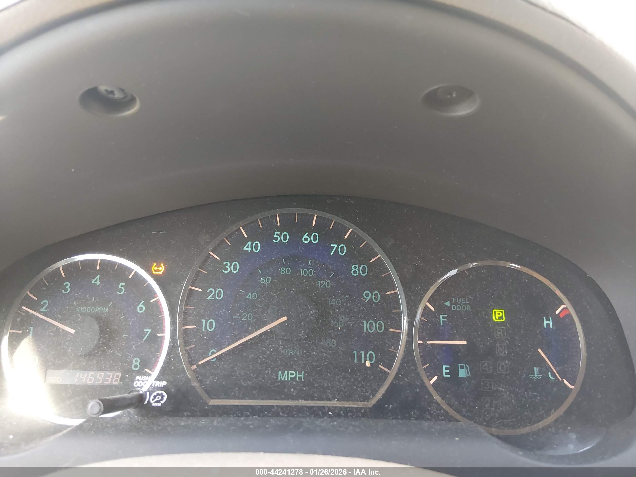 TOYOTA SIENNA image 7