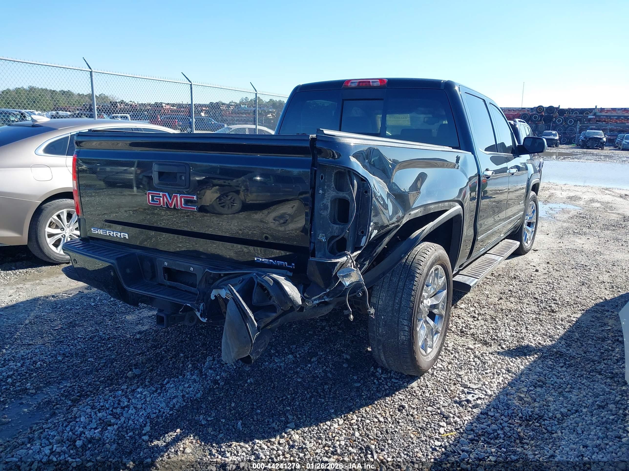 GMC SIERRA image 4