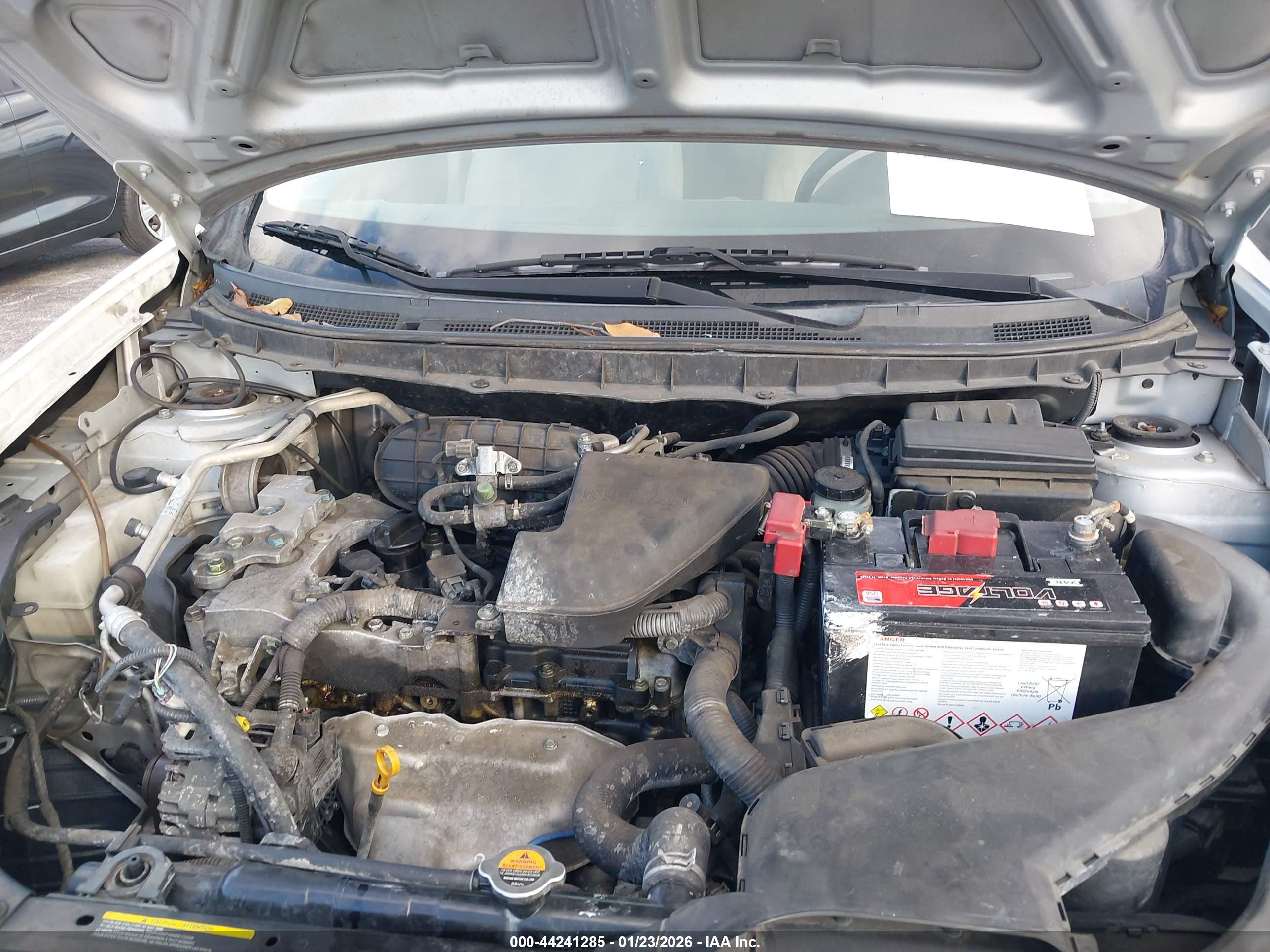 NISSAN ROGUE image 10