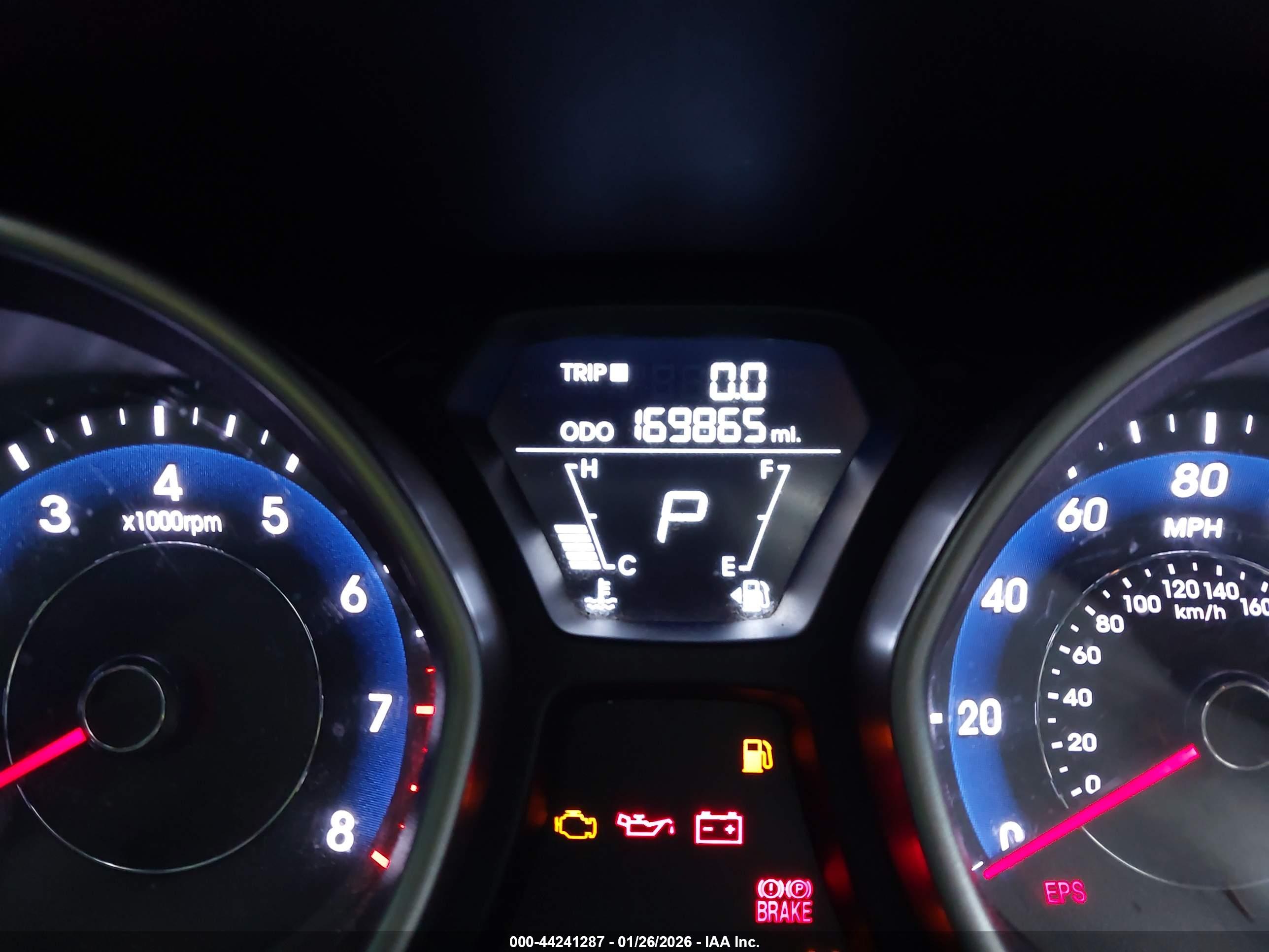 HYUNDAI ELANTRA image 7