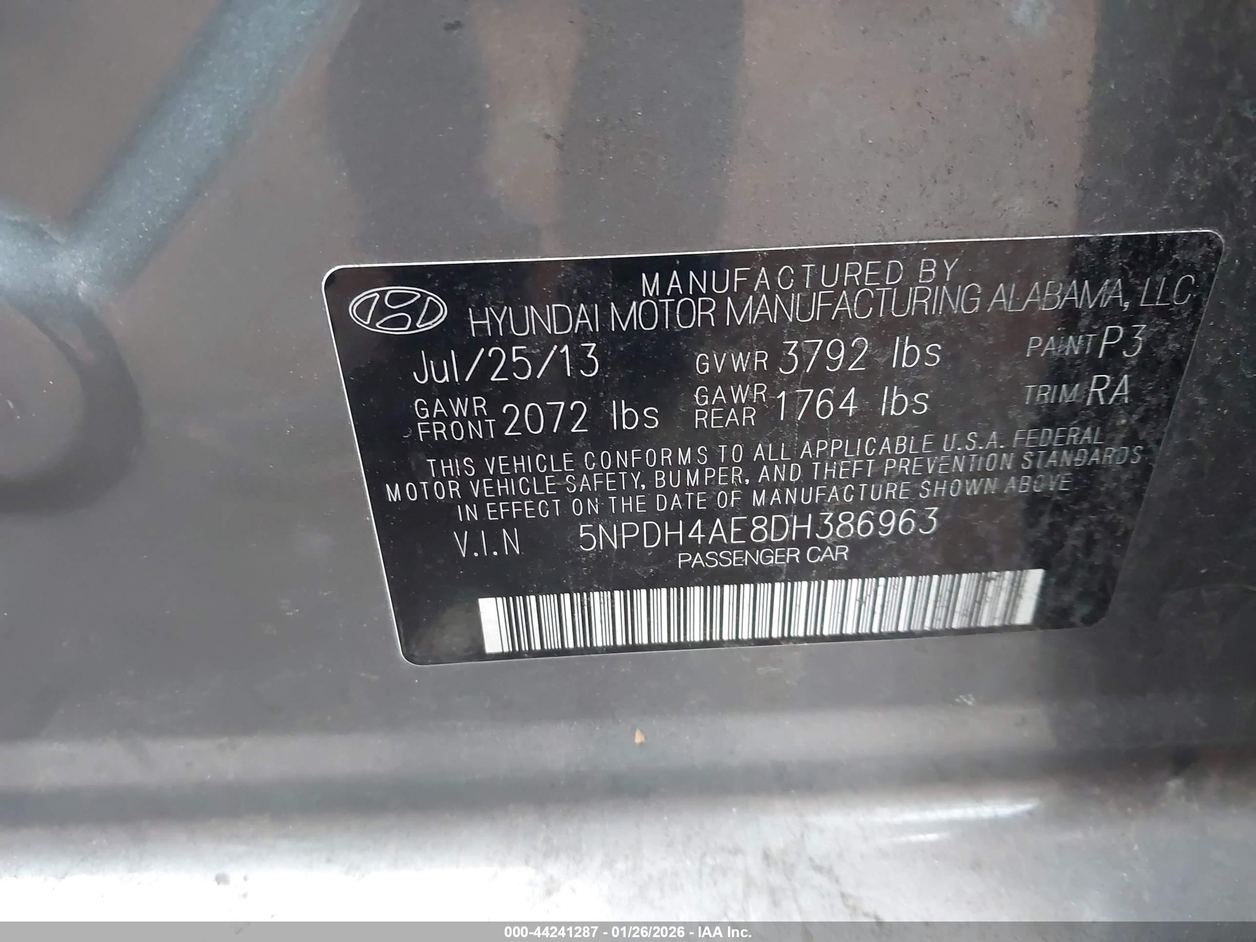 HYUNDAI ELANTRA image 9