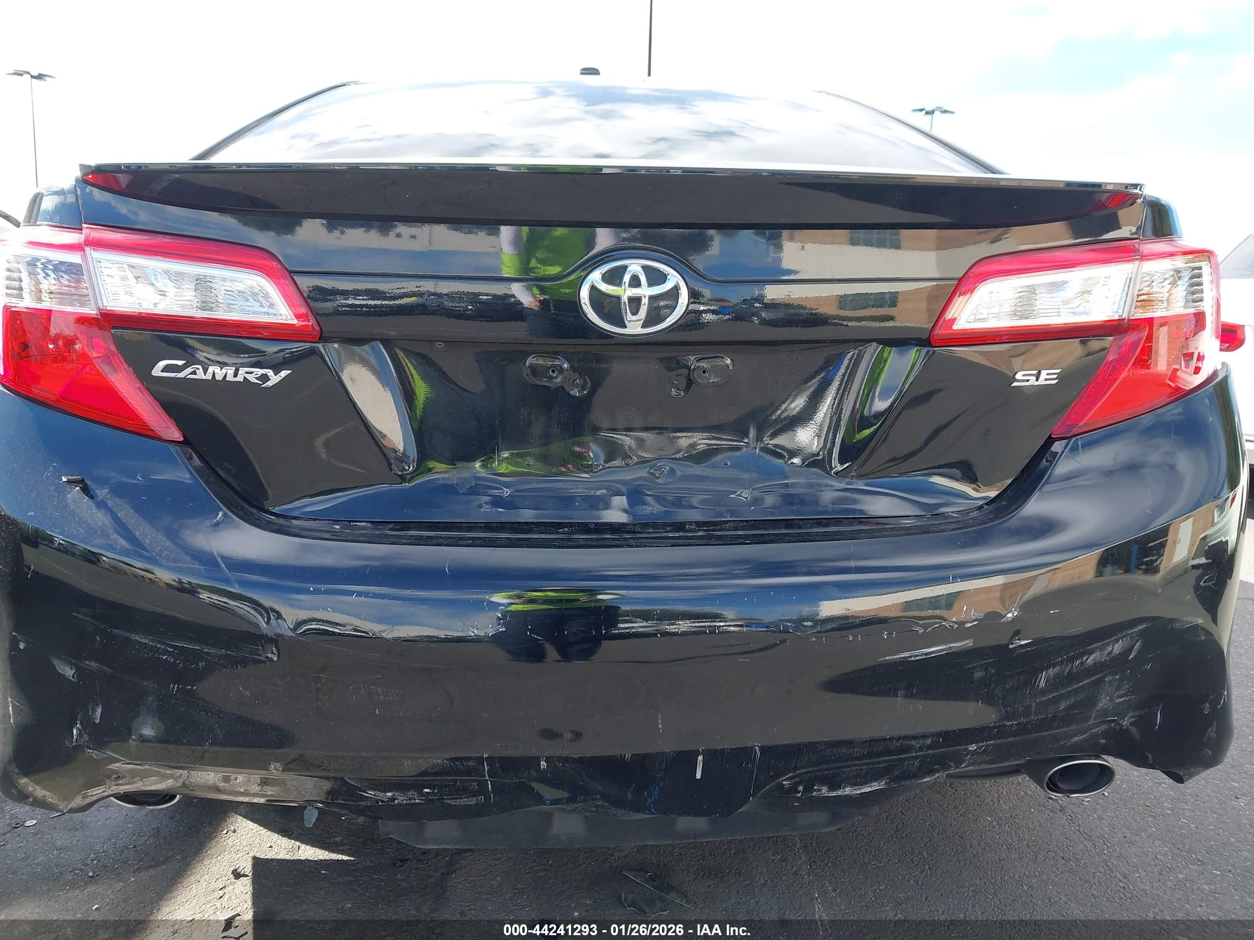 TOYOTA CAMRY image 6