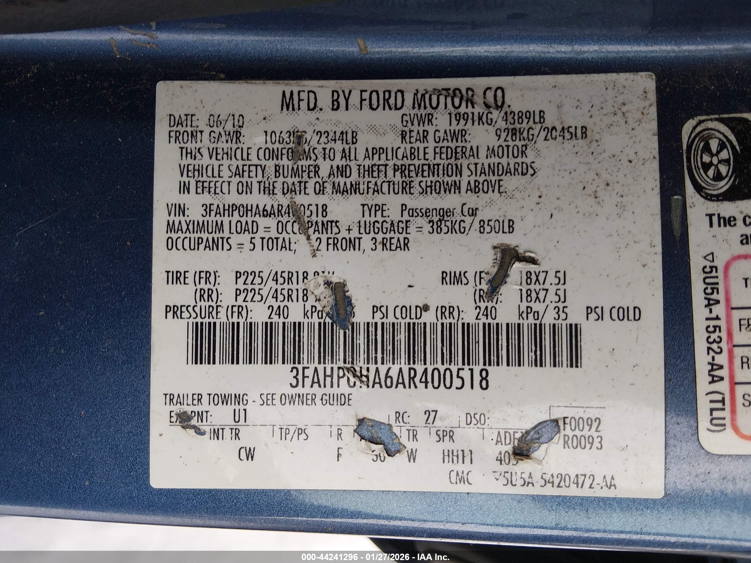 FORD FUSION image 9