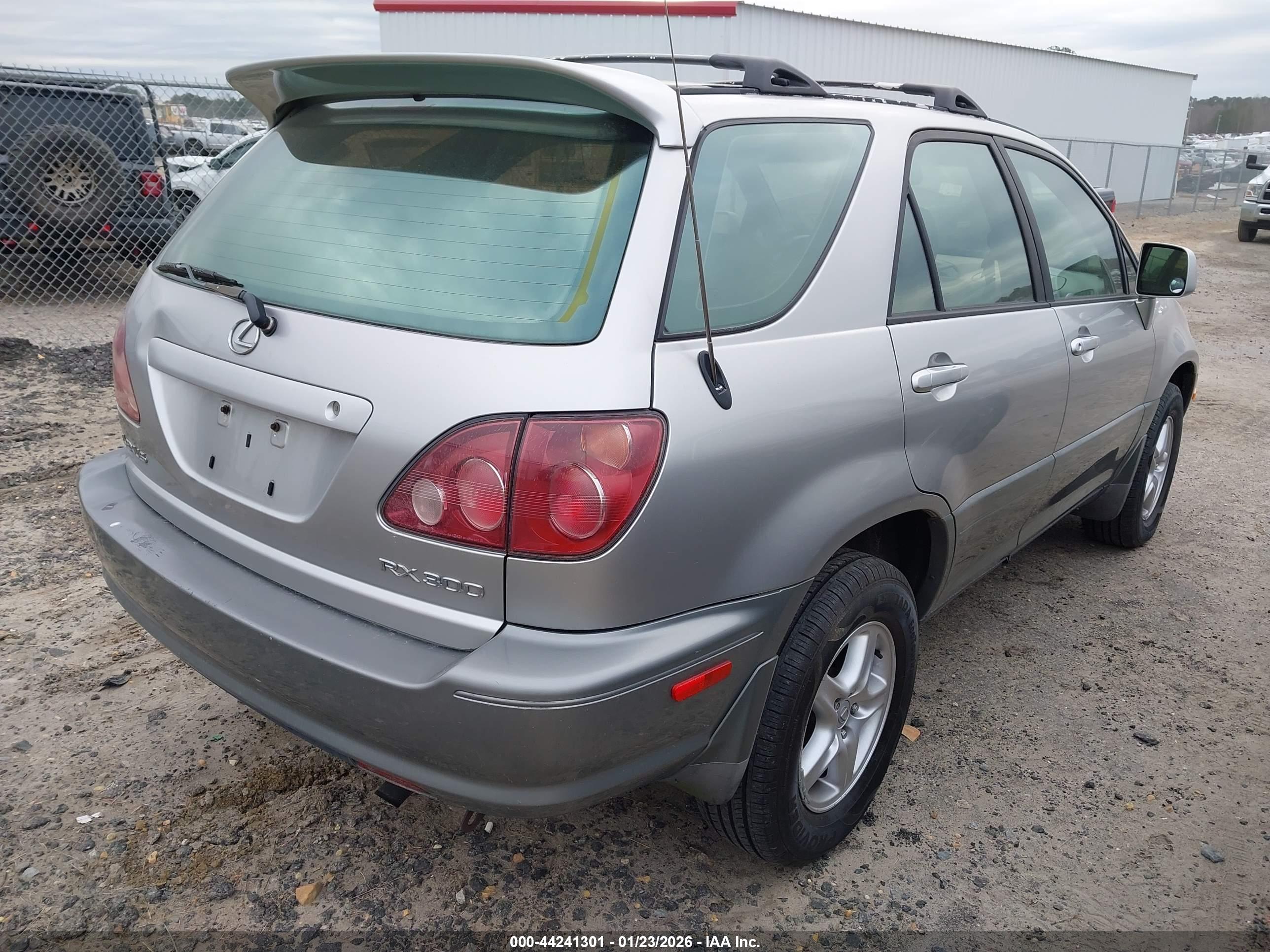 LEXUS RX image 4