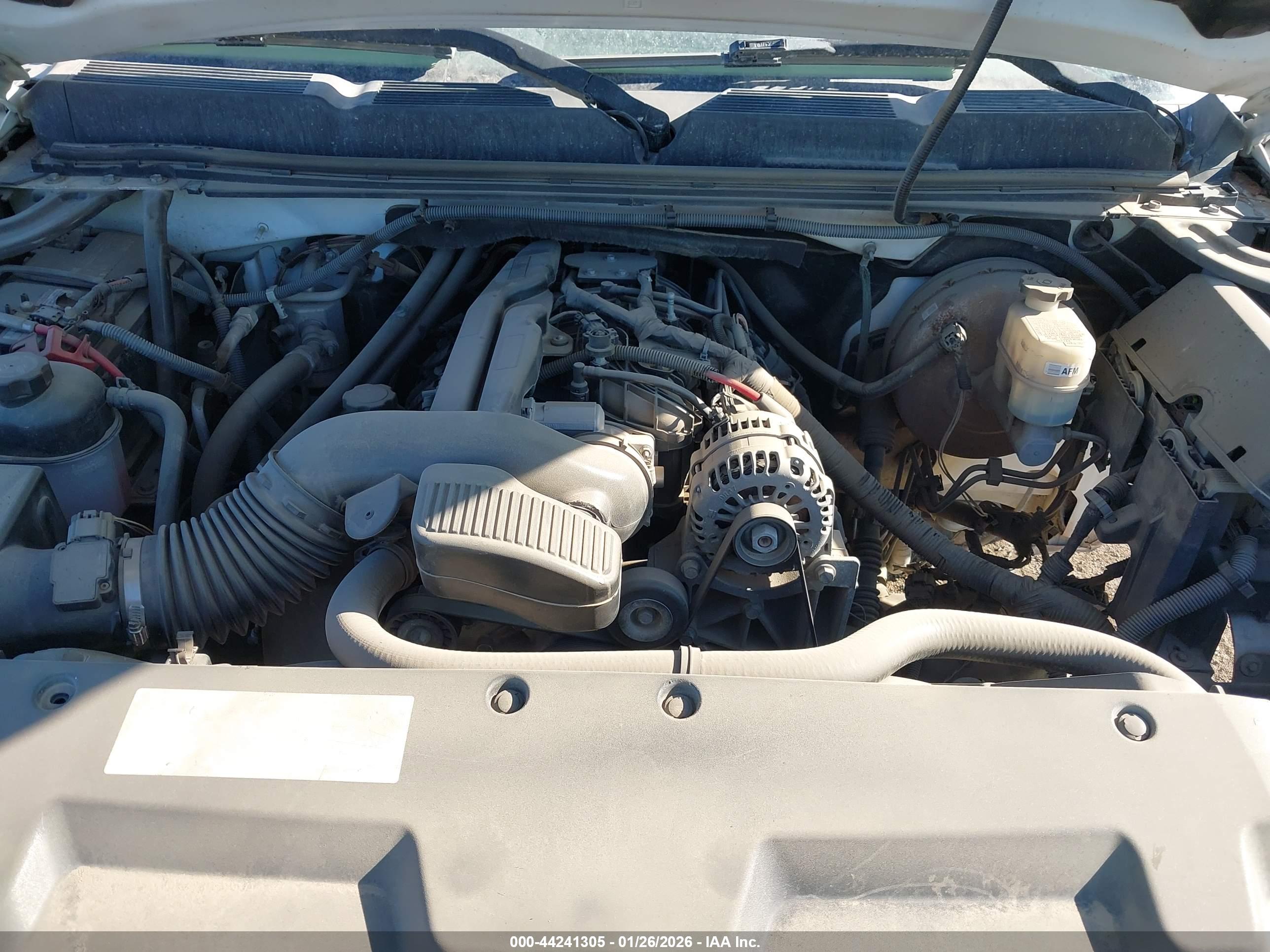CHEVROLET SILVERADO image 10
