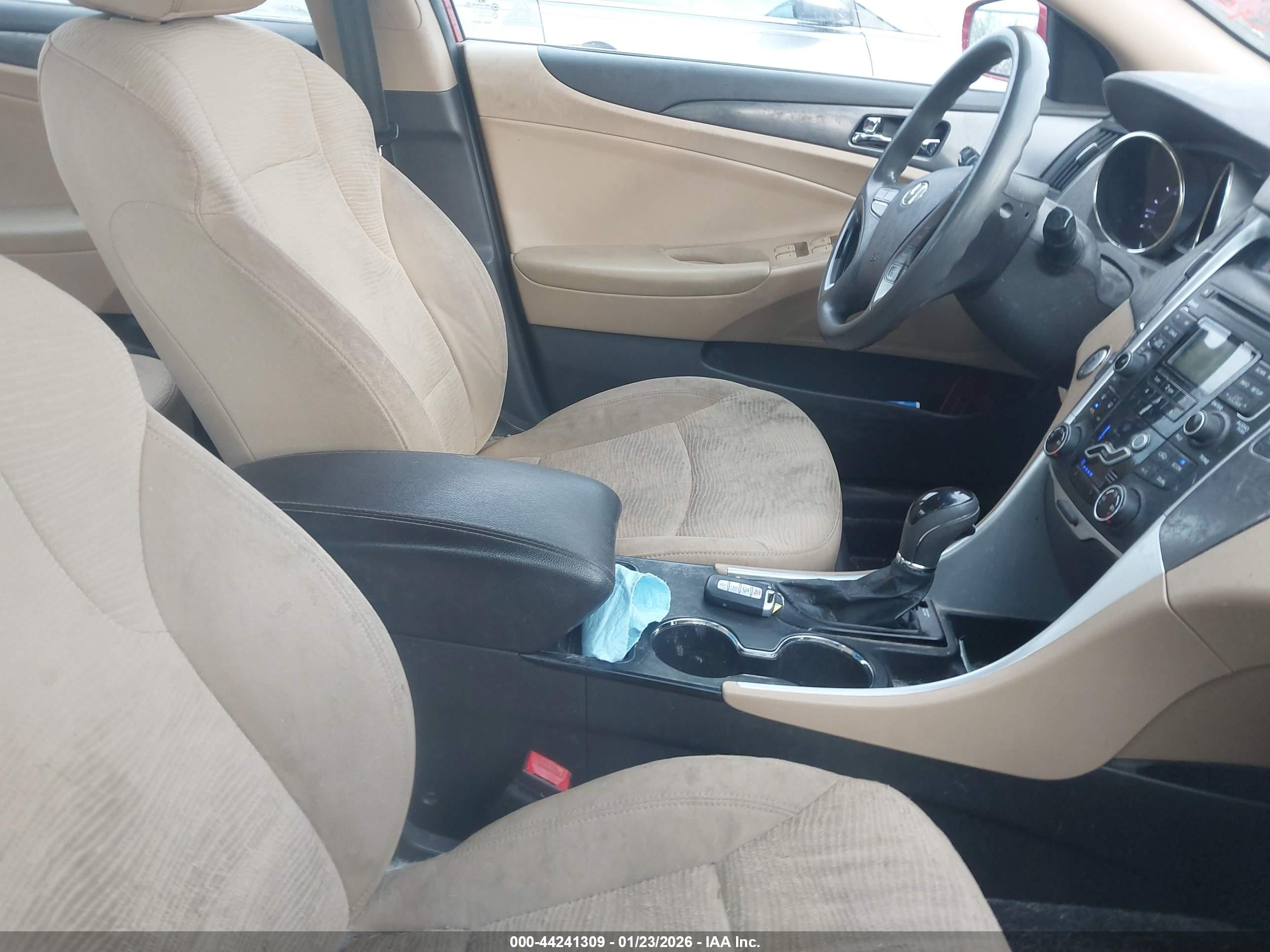 HYUNDAI SONATA image 5