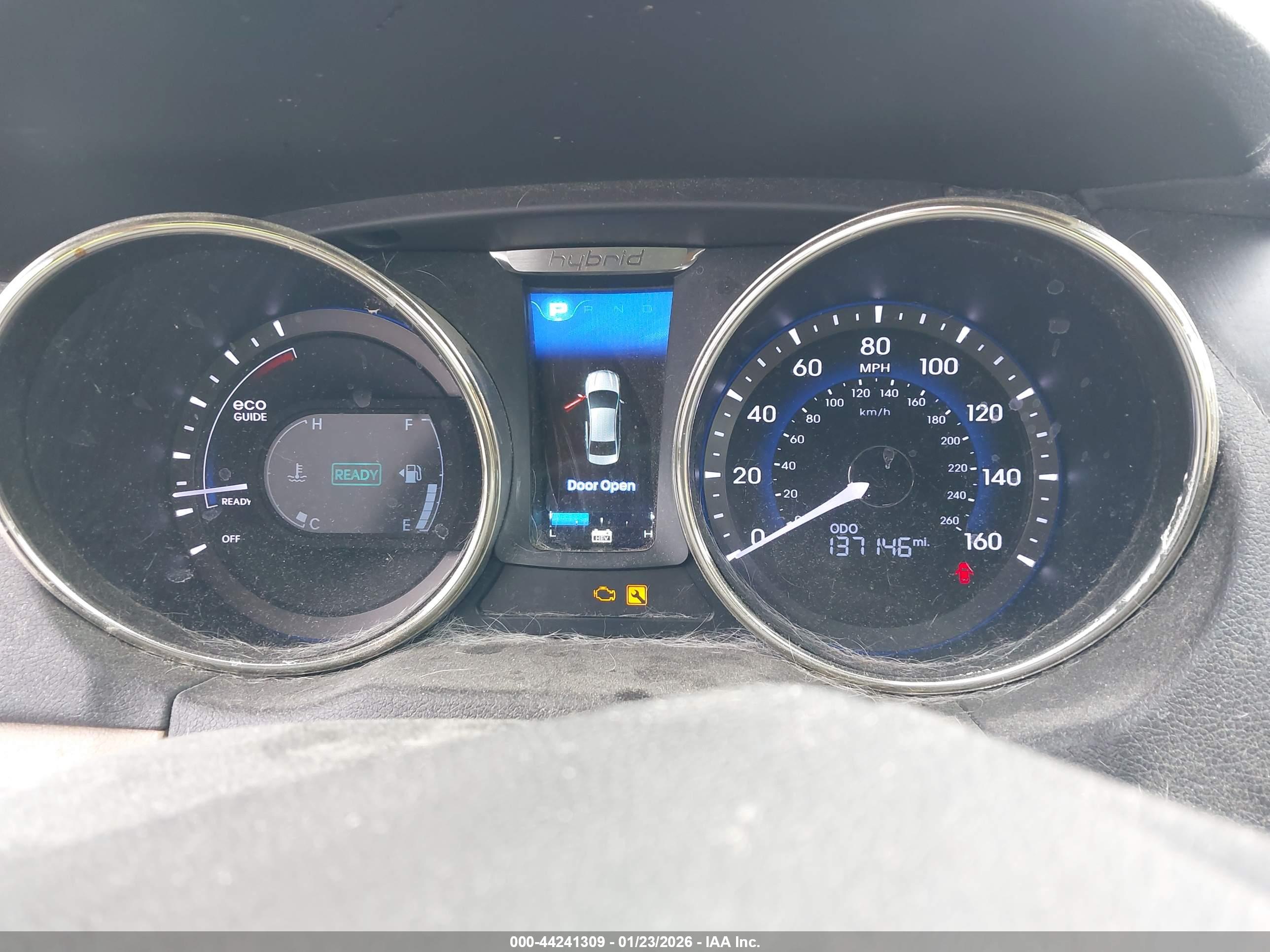 HYUNDAI SONATA image 7