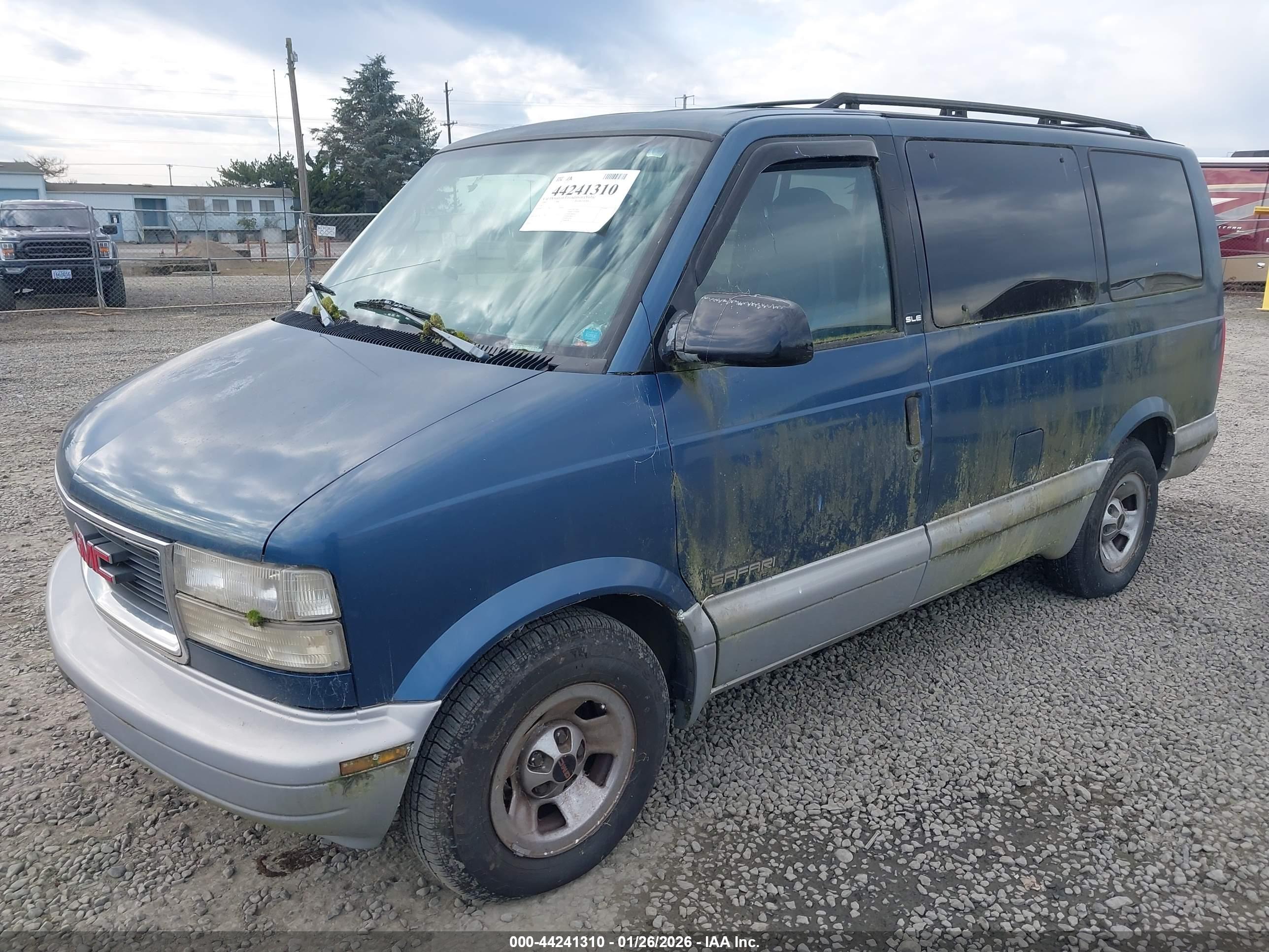 GMC SAFARI image 2