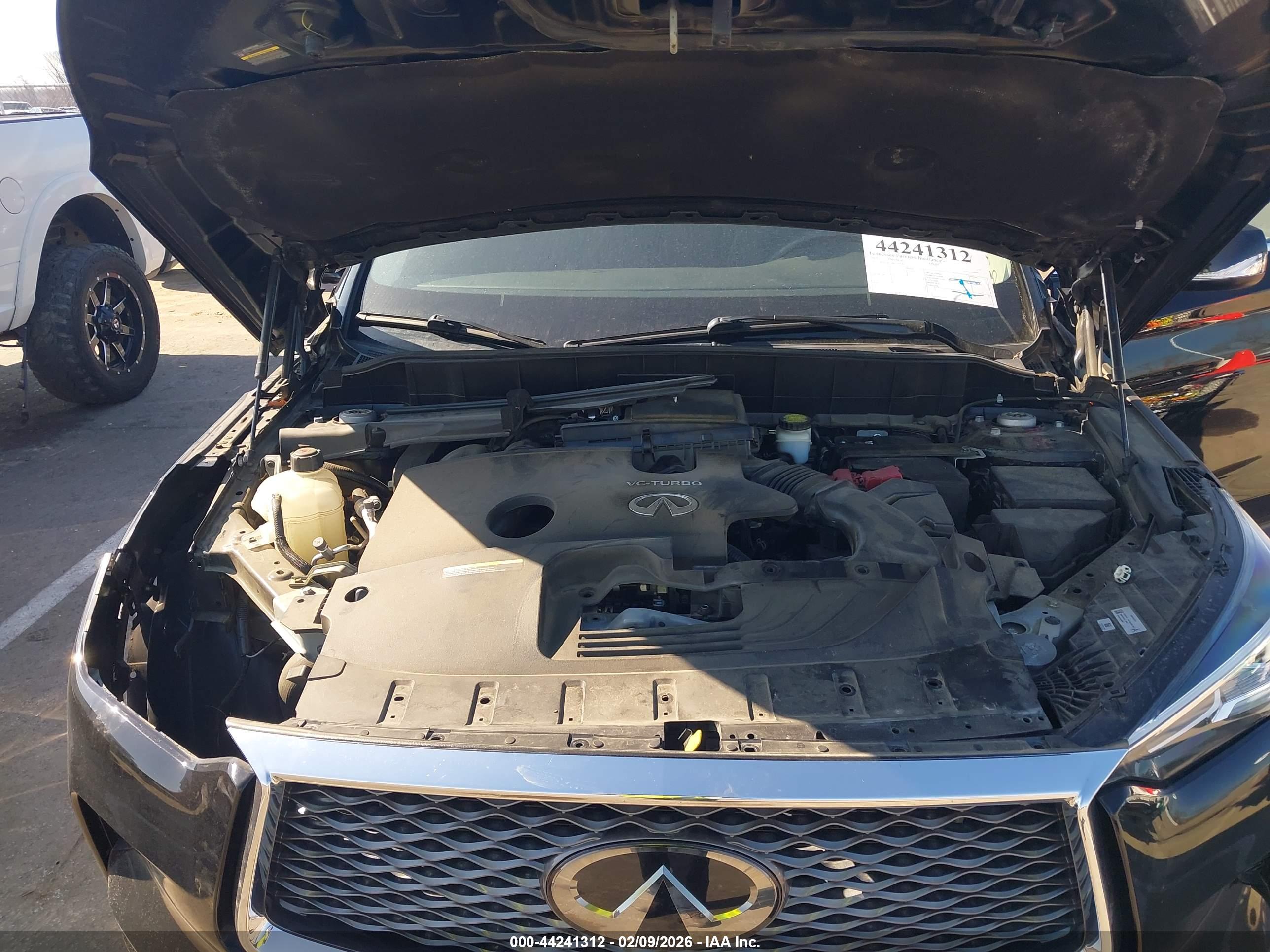 INFINITI QX50 image 10