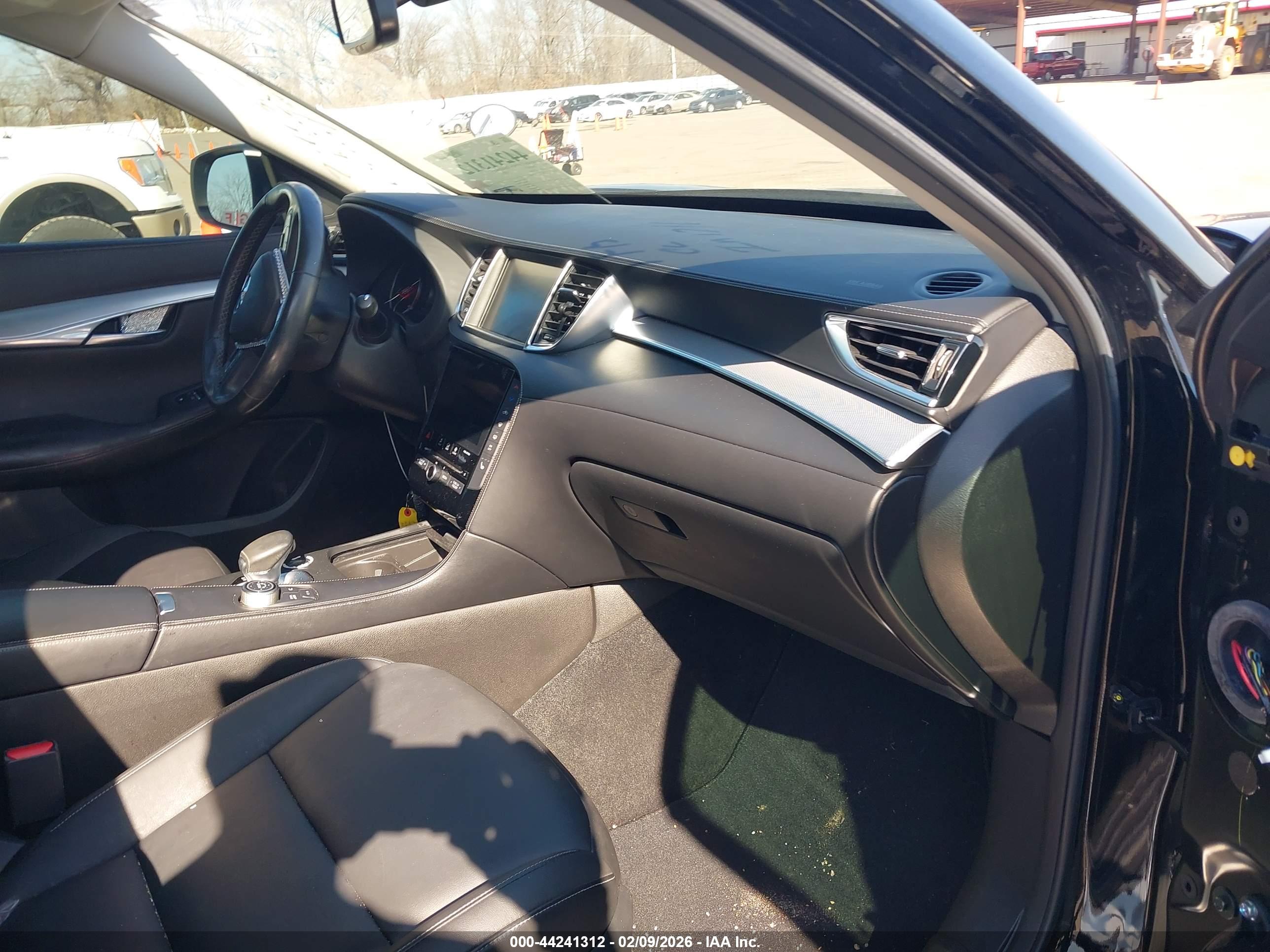 INFINITI QX50 image 5