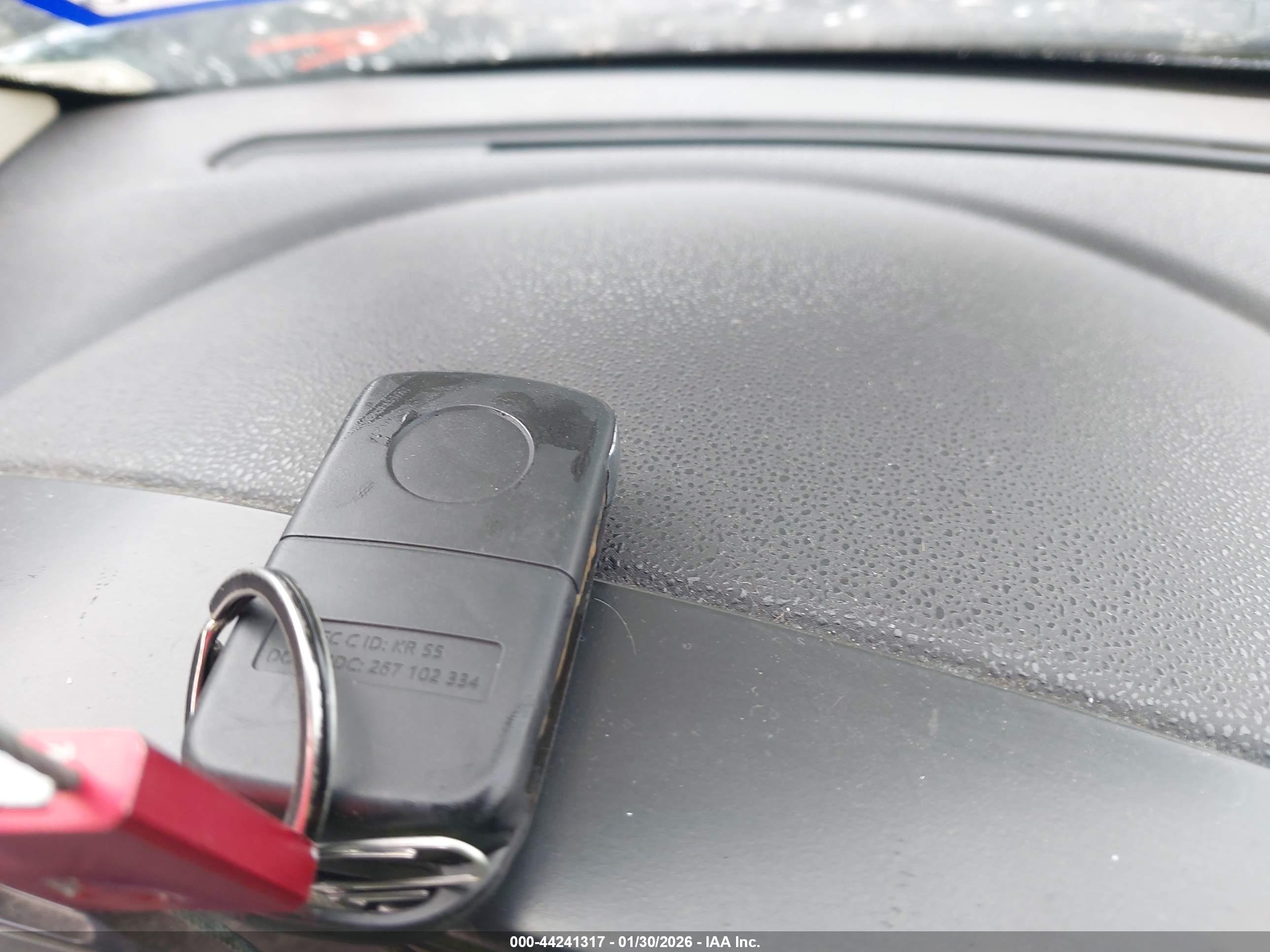 CHRYSLER CROSSFIRE image 11