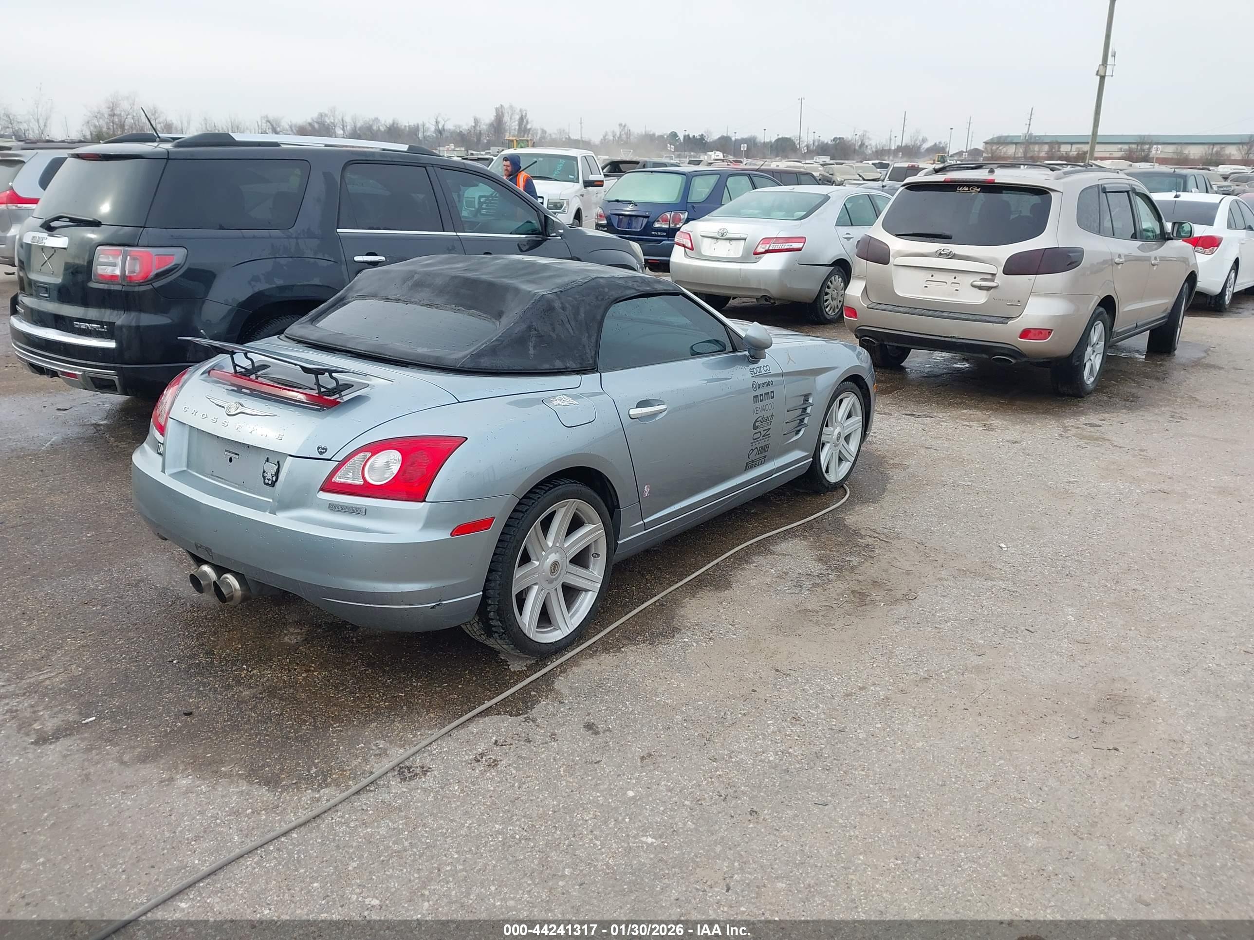 CHRYSLER CROSSFIRE image 4
