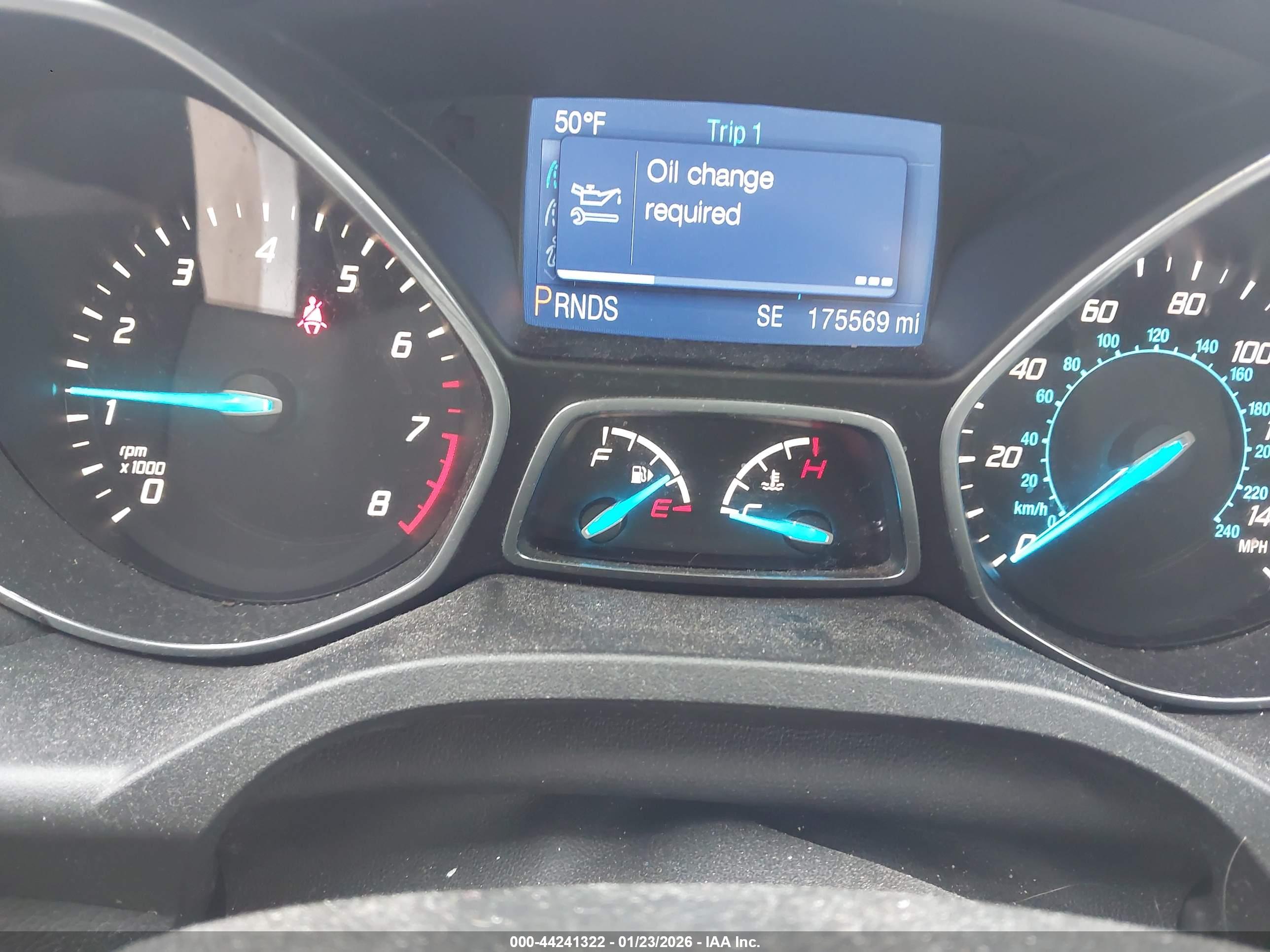 FORD ESCAPE image 7