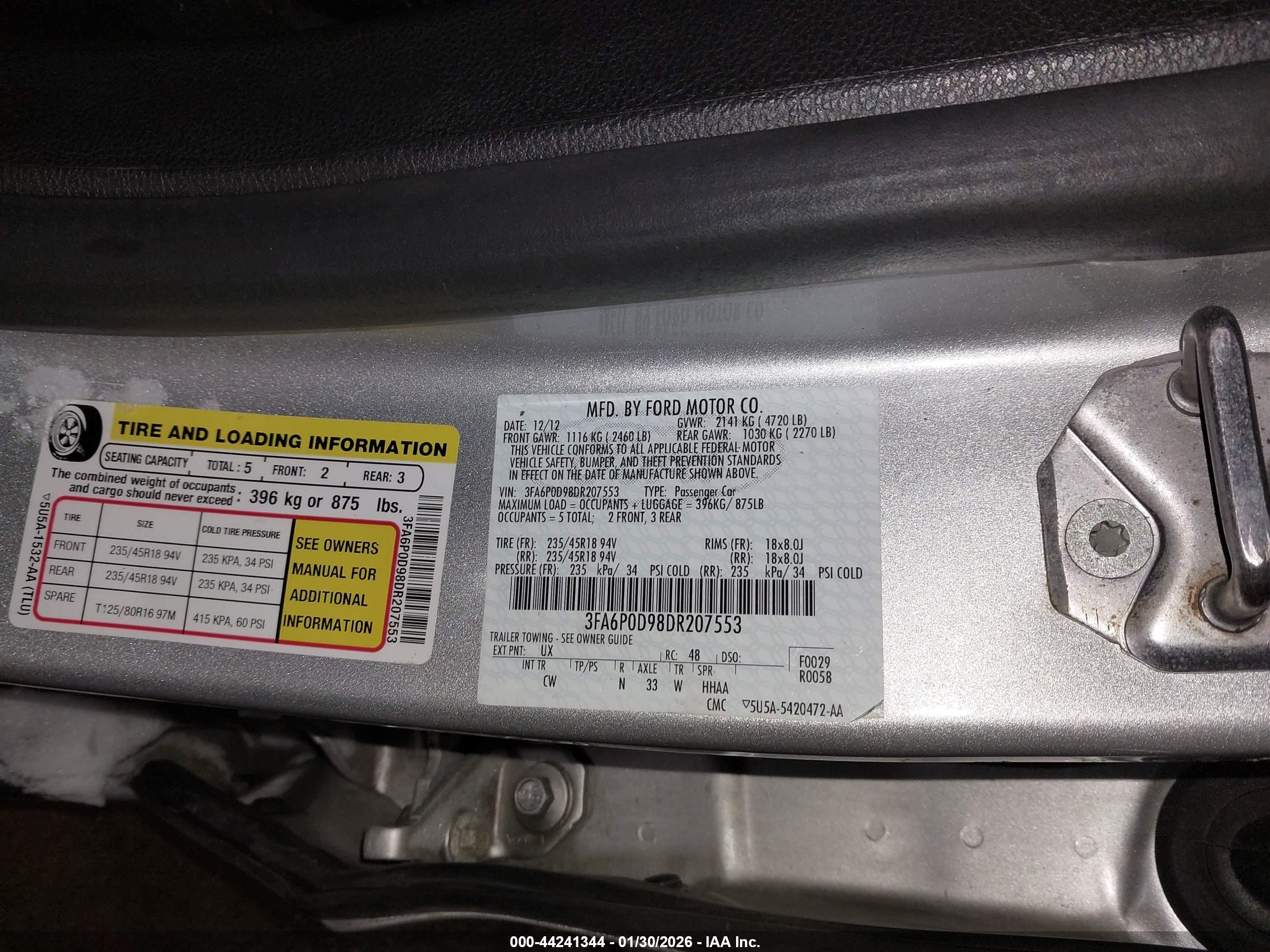 FORD FUSION image 9