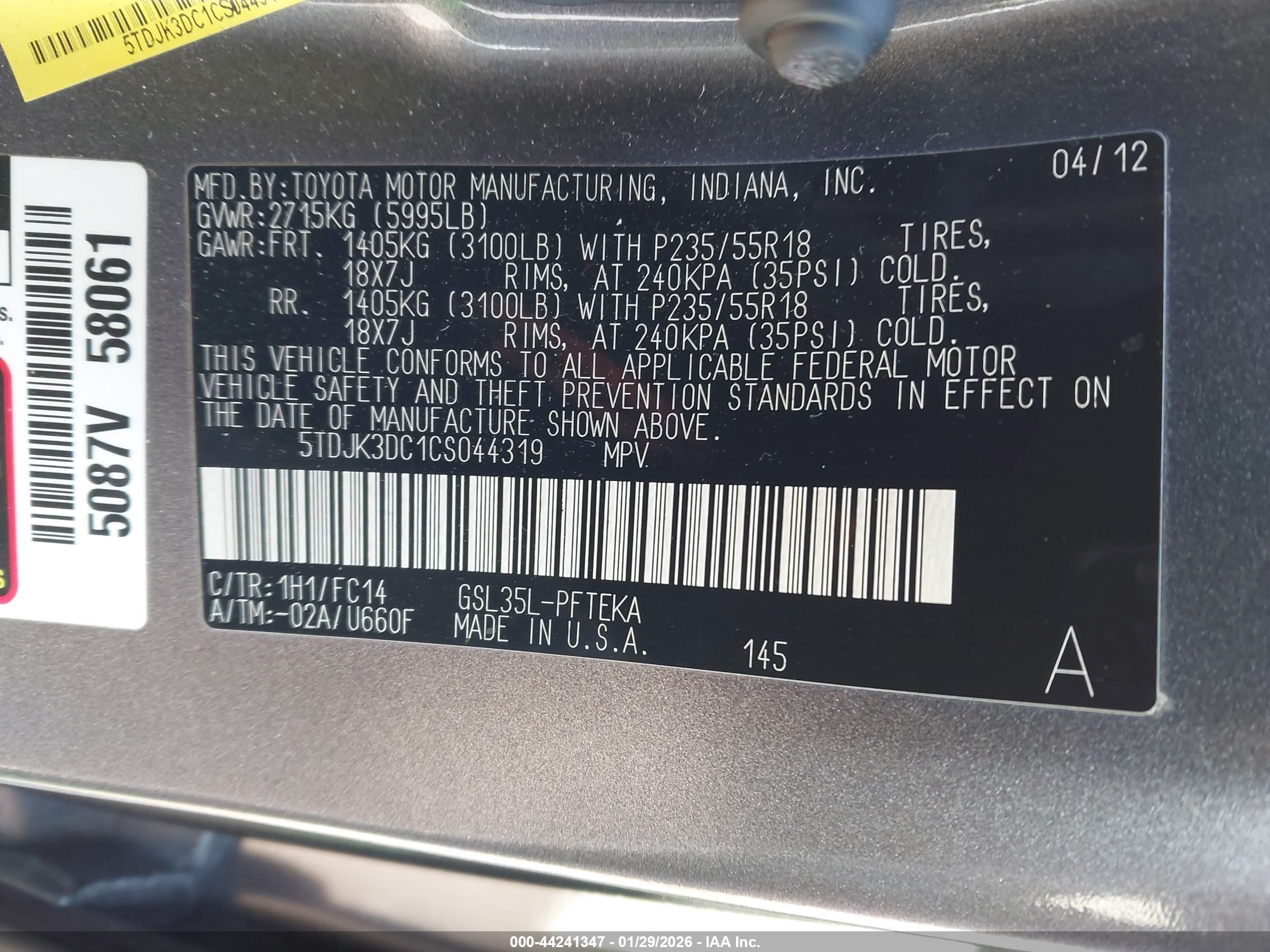 TOYOTA SIENNA image 9