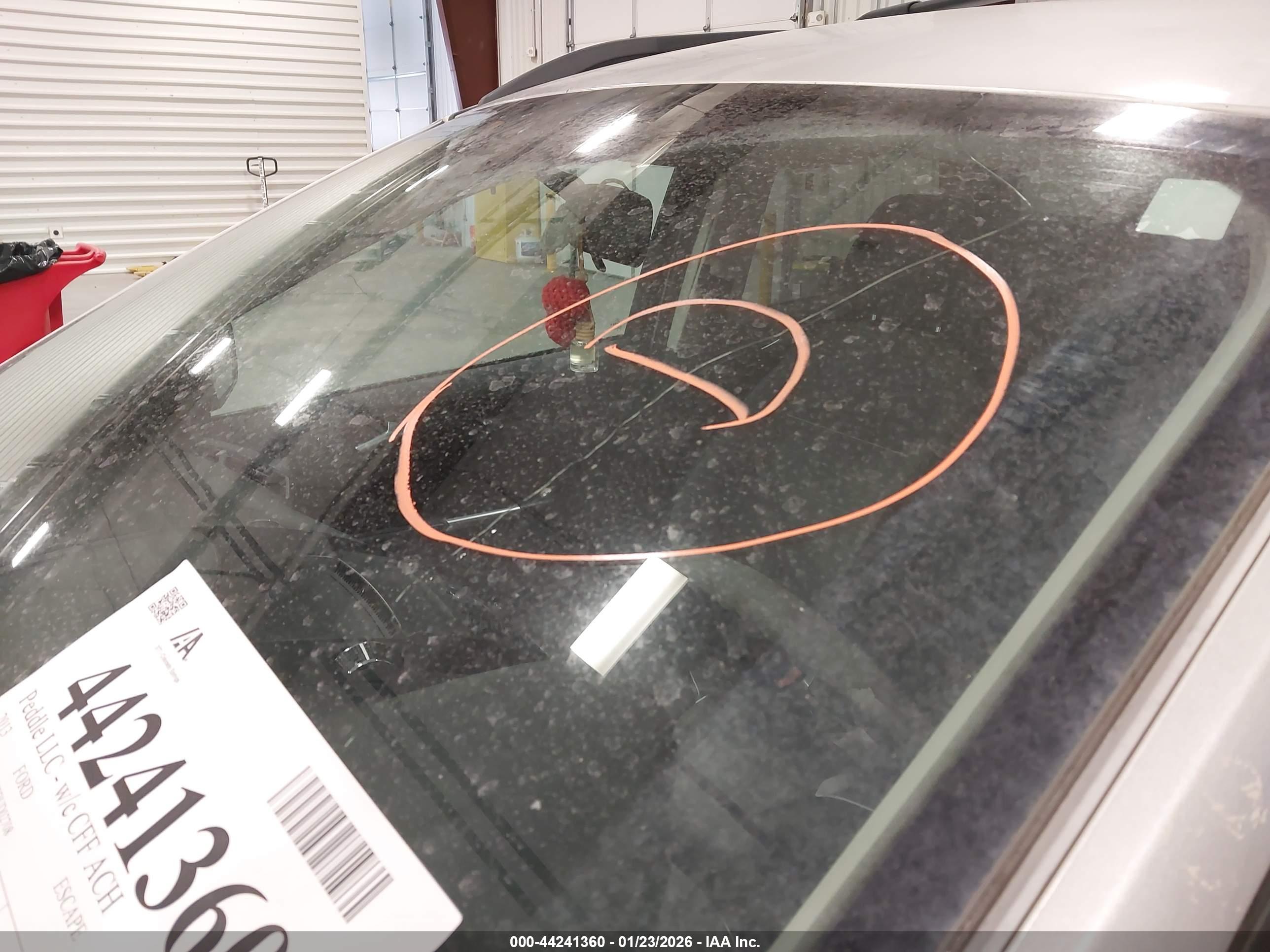 FORD ESCAPE image 6