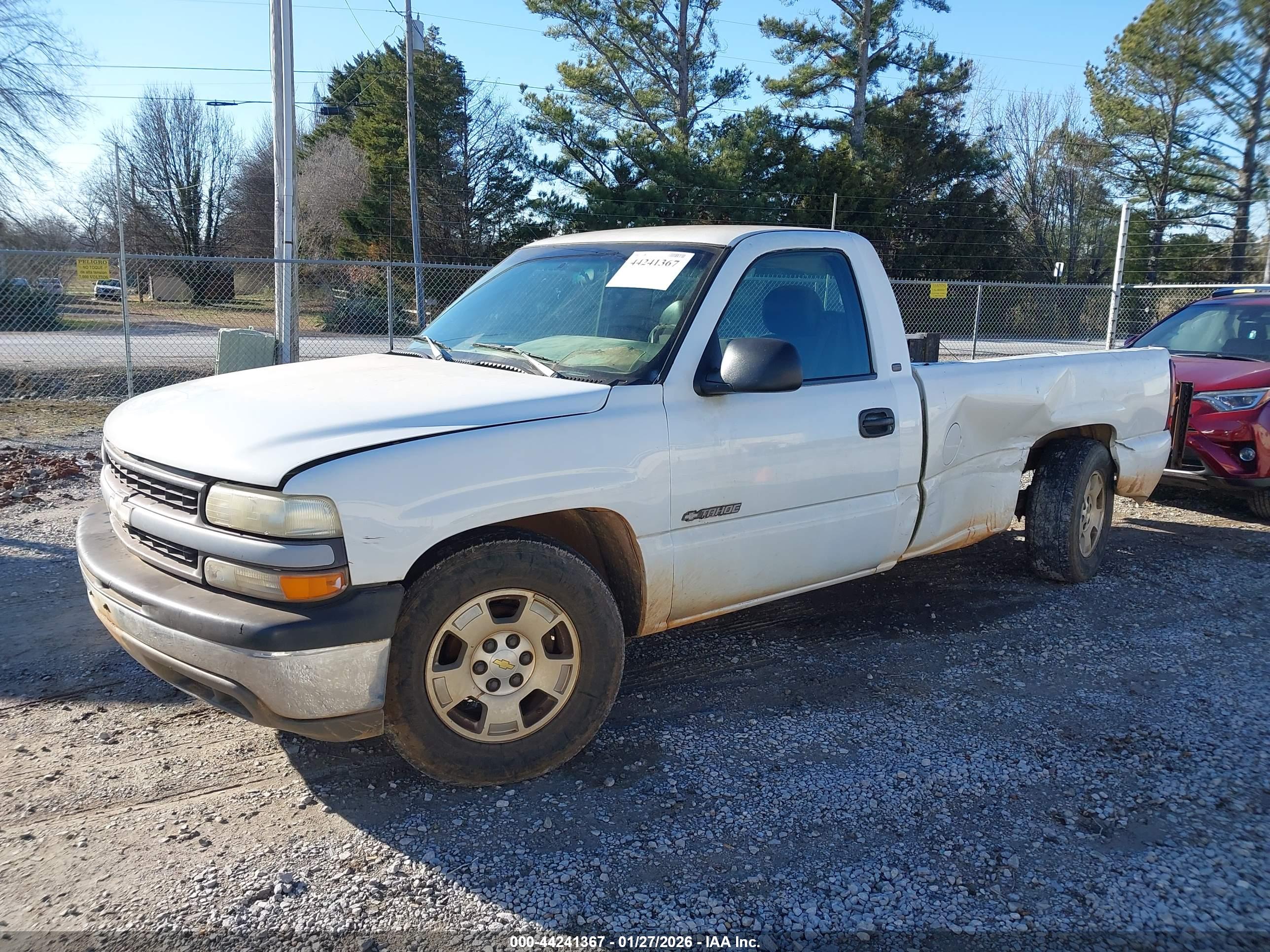 CHEVROLET SILVERADO image 6