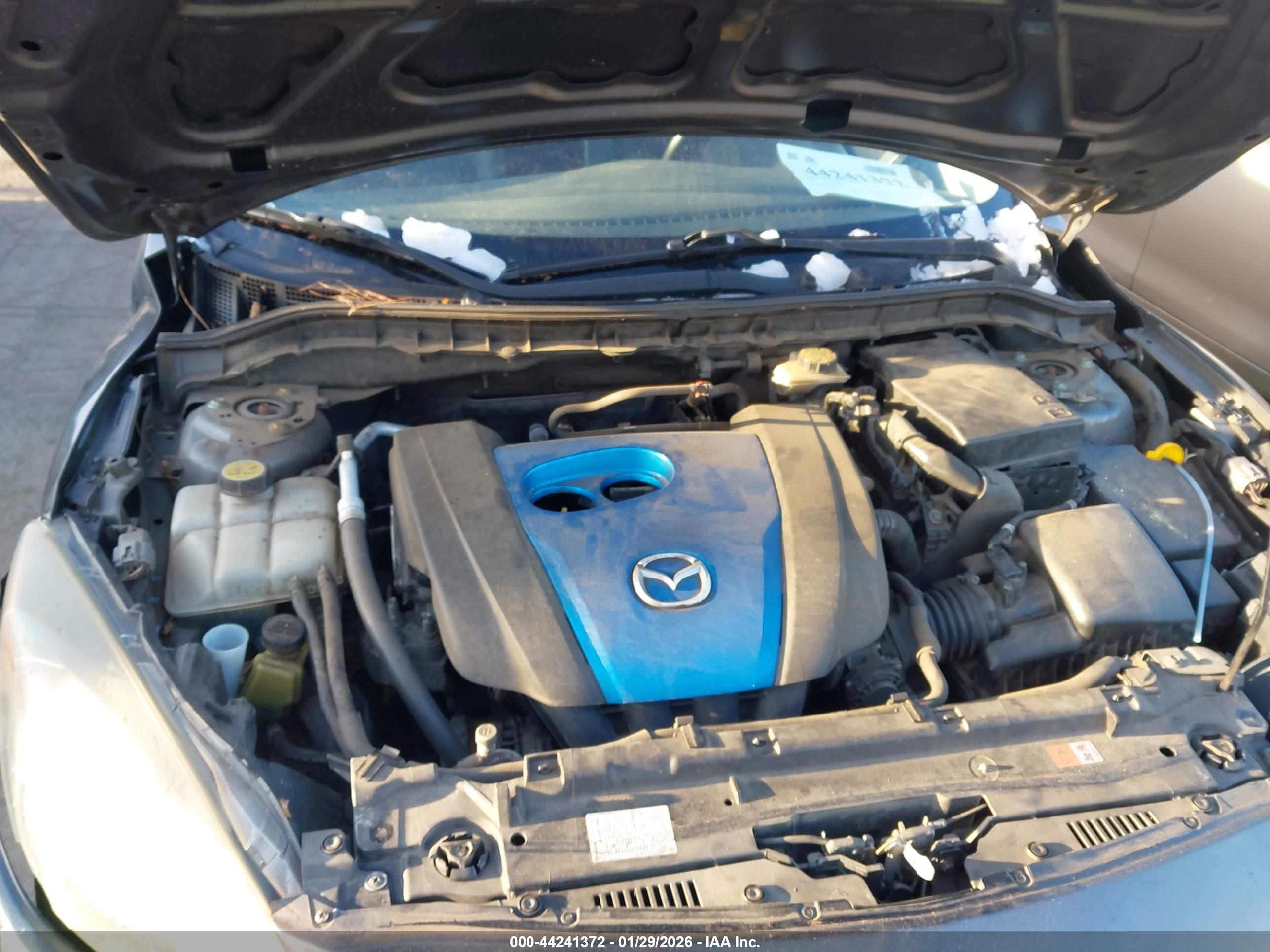 MAZDA MAZDA3 image 10