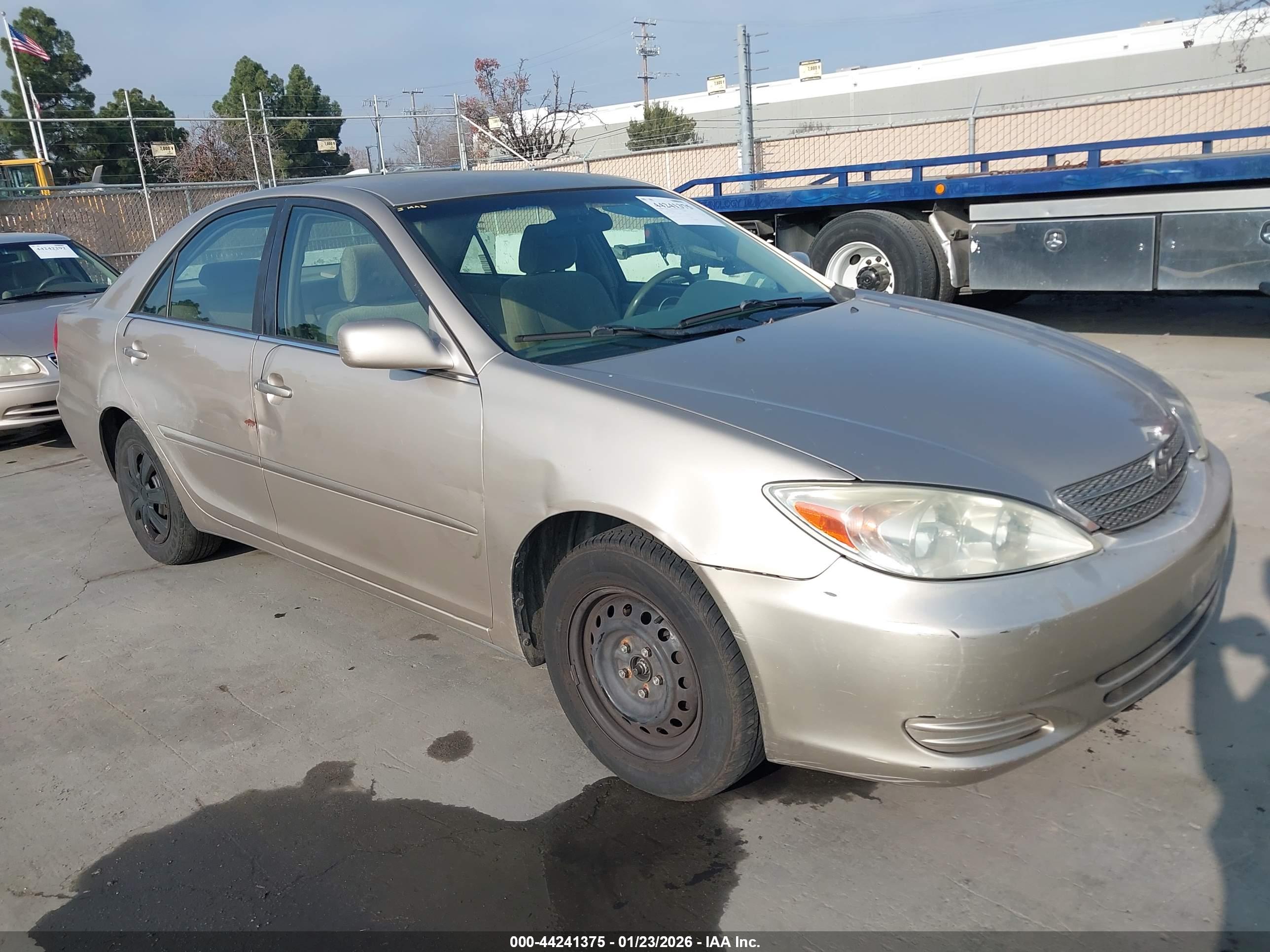 TOYOTA CAMRY image 6