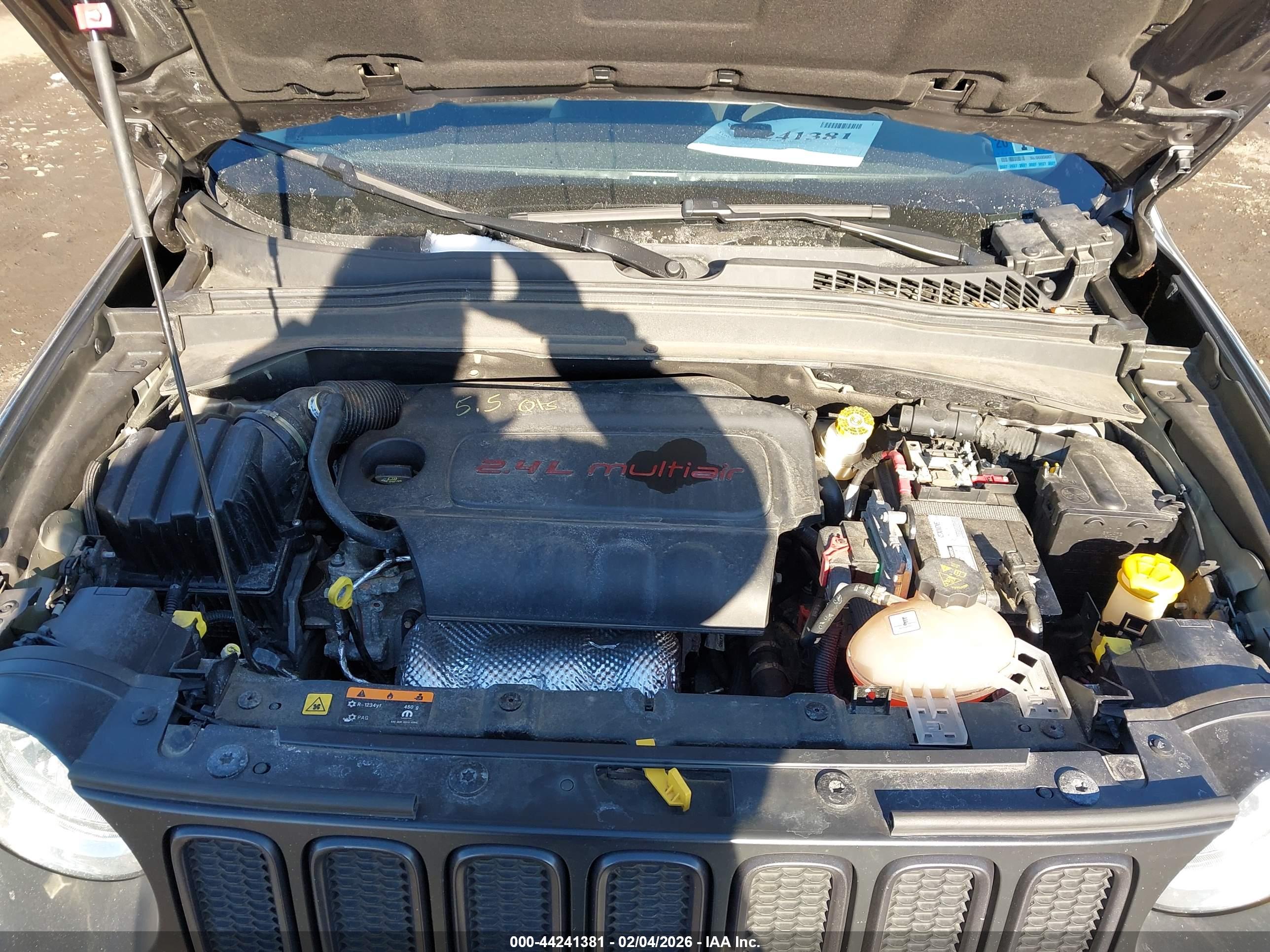 JEEP RENEGADE image 10