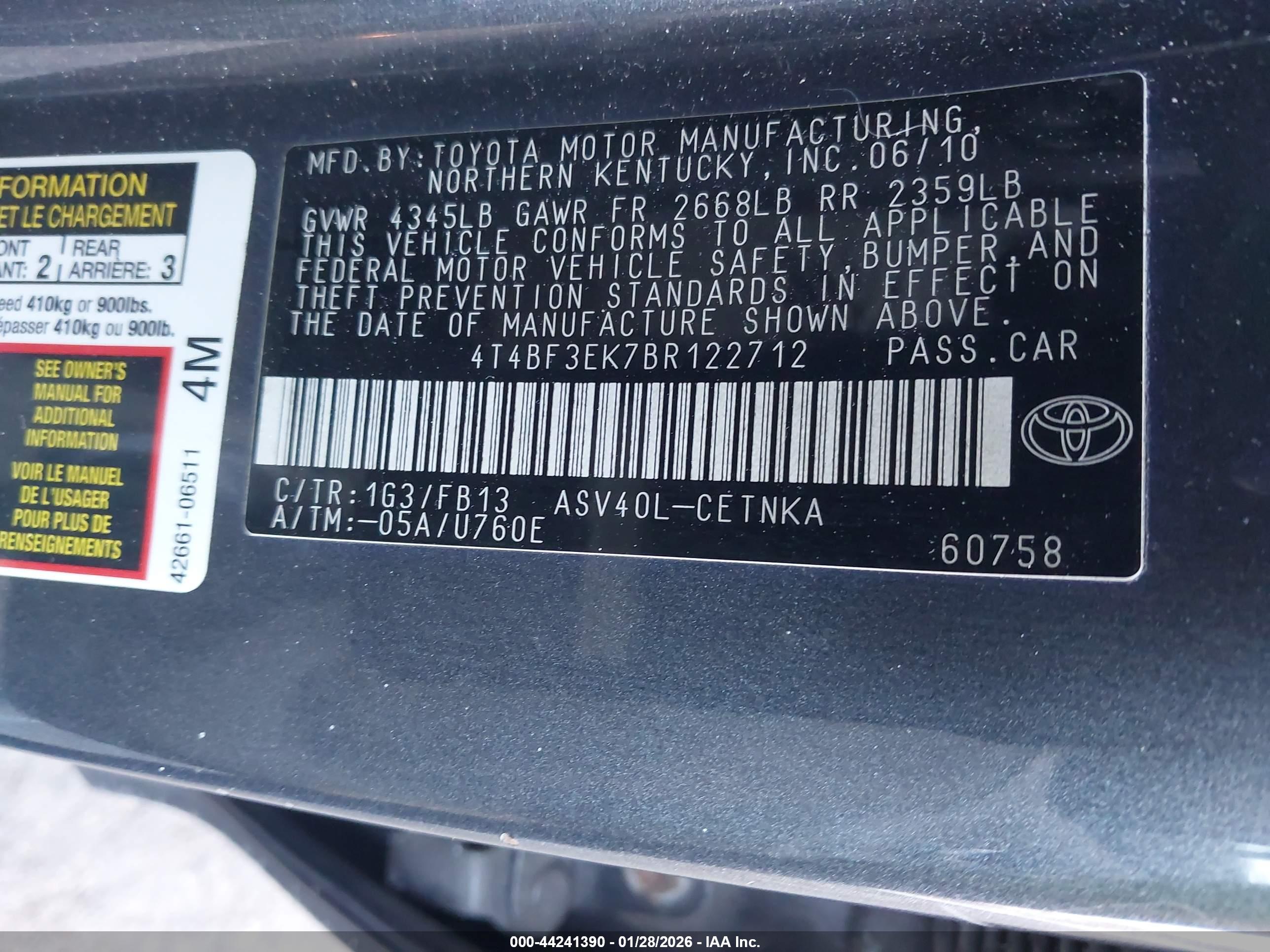 TOYOTA CAMRY image 9