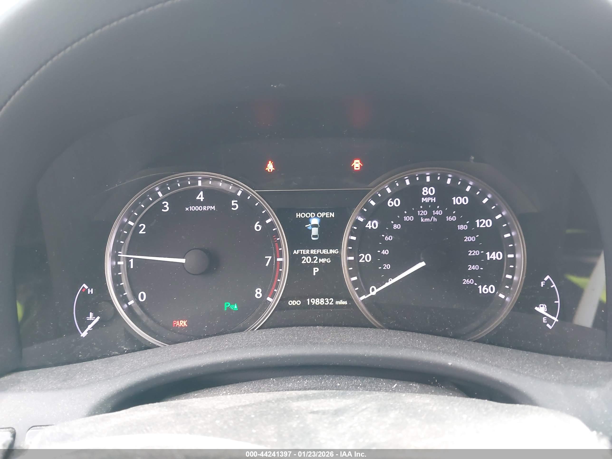 LEXUS GS image 7