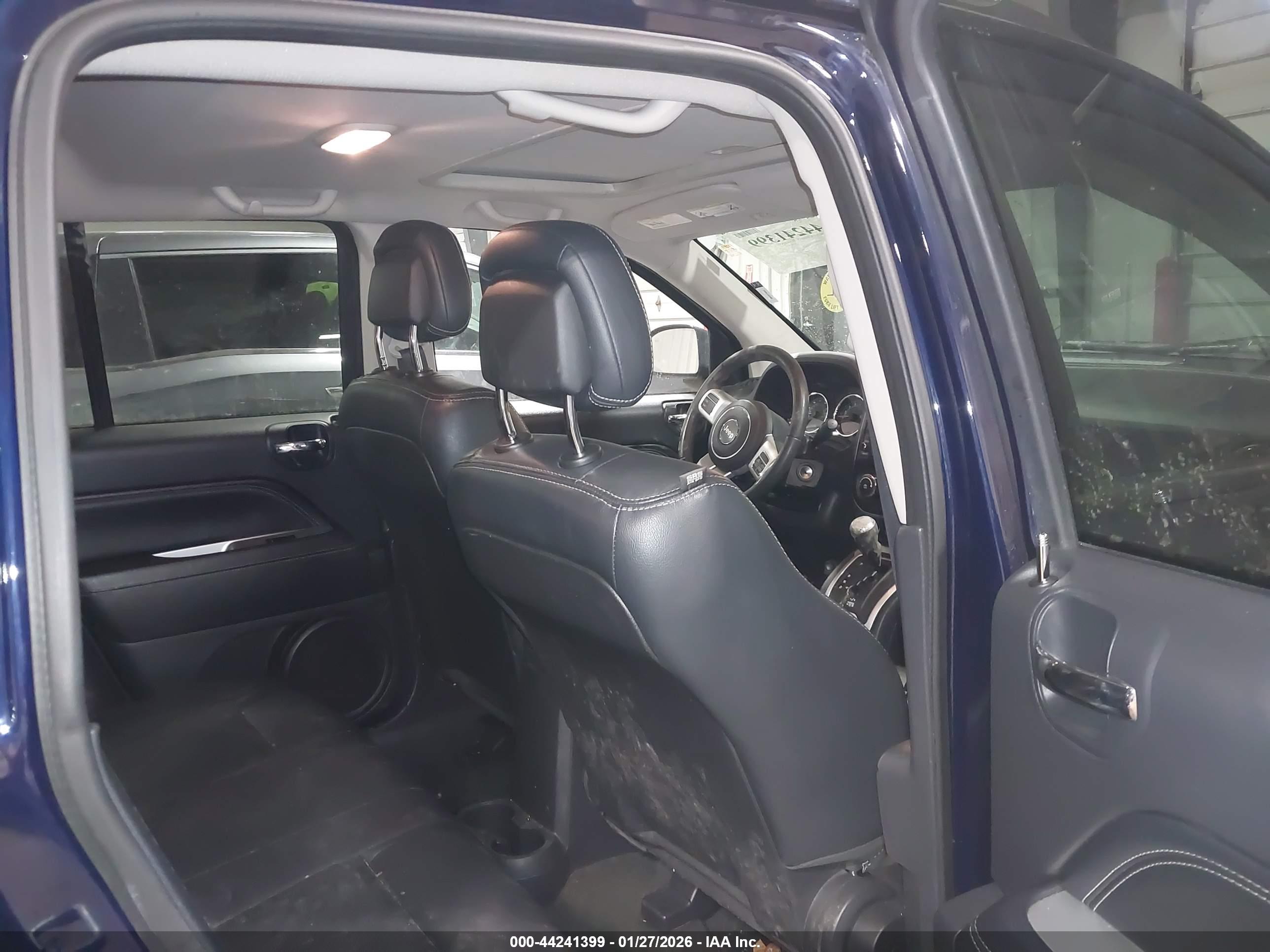 JEEP COMPASS image 8