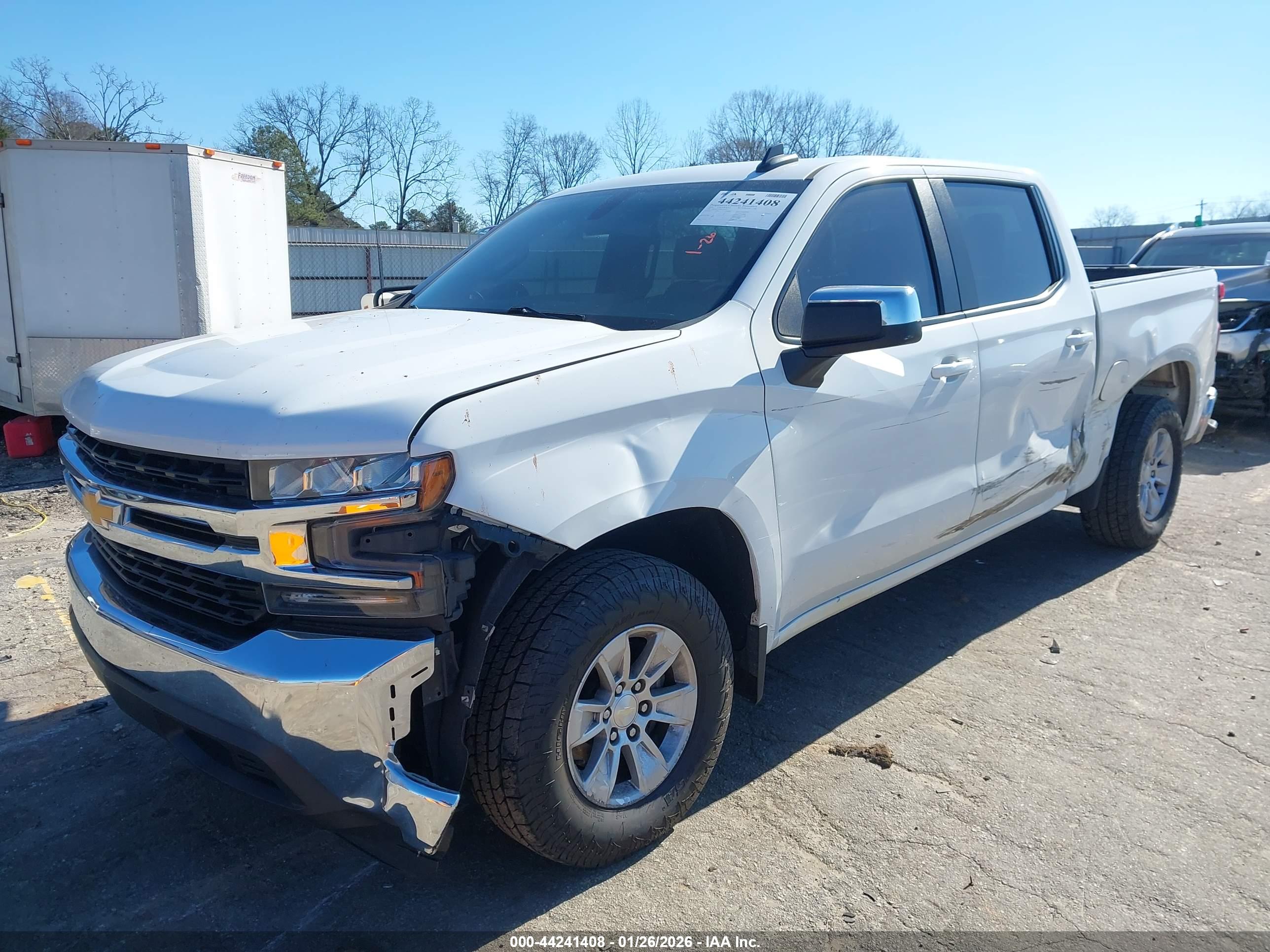 CHEVROLET SILVERADO image 2