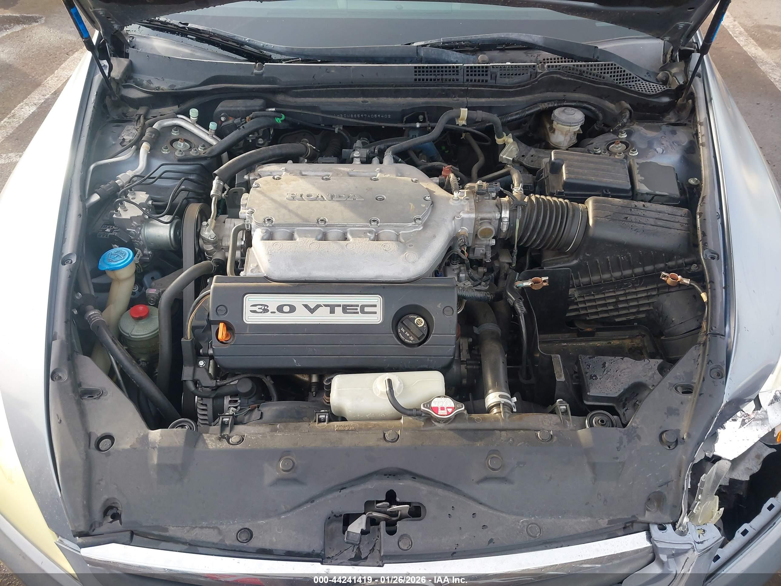 HONDA ACCORD image 10
