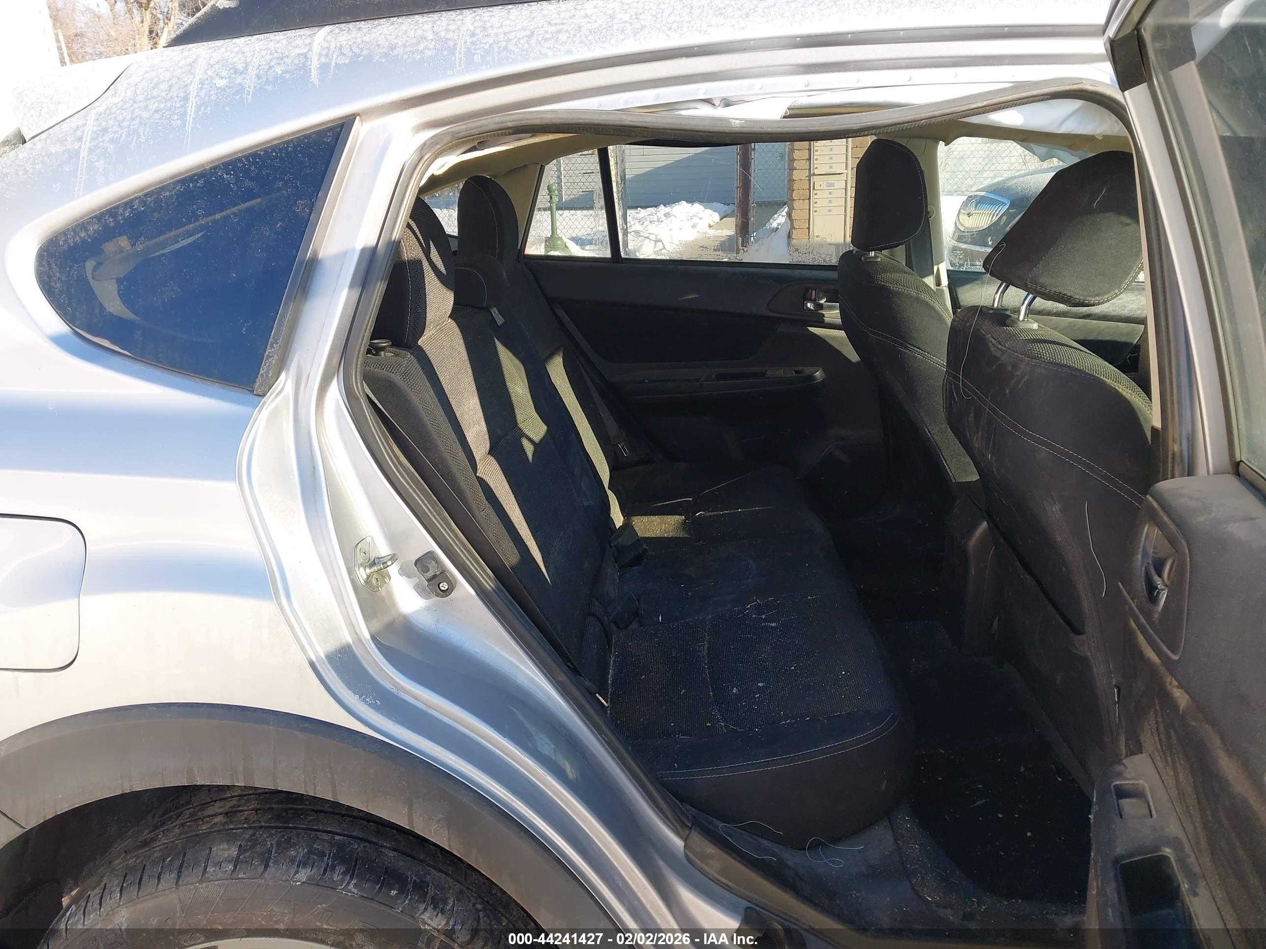 SUBARU XV image 8