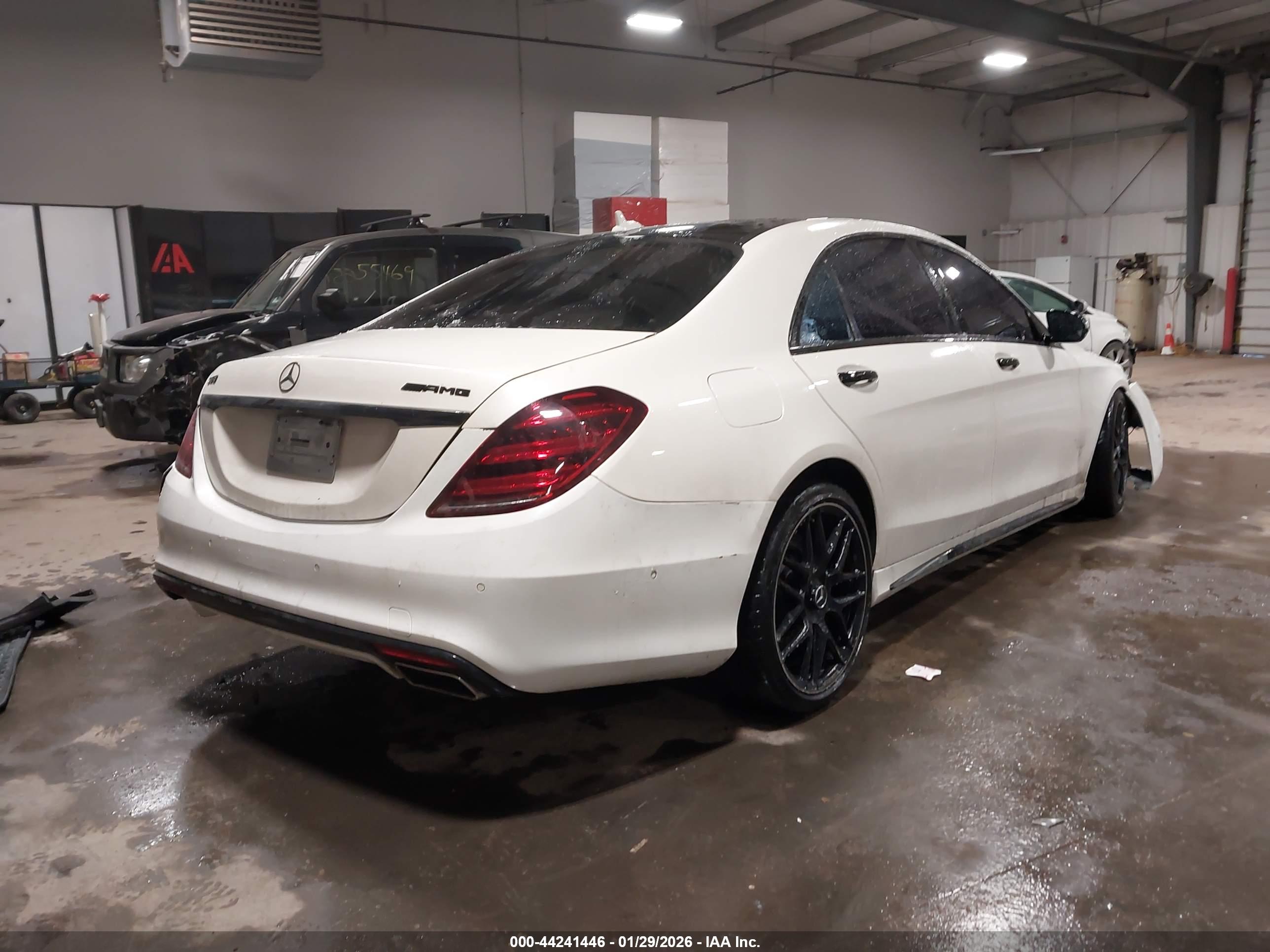MERCEDES-BENZ S image 4
