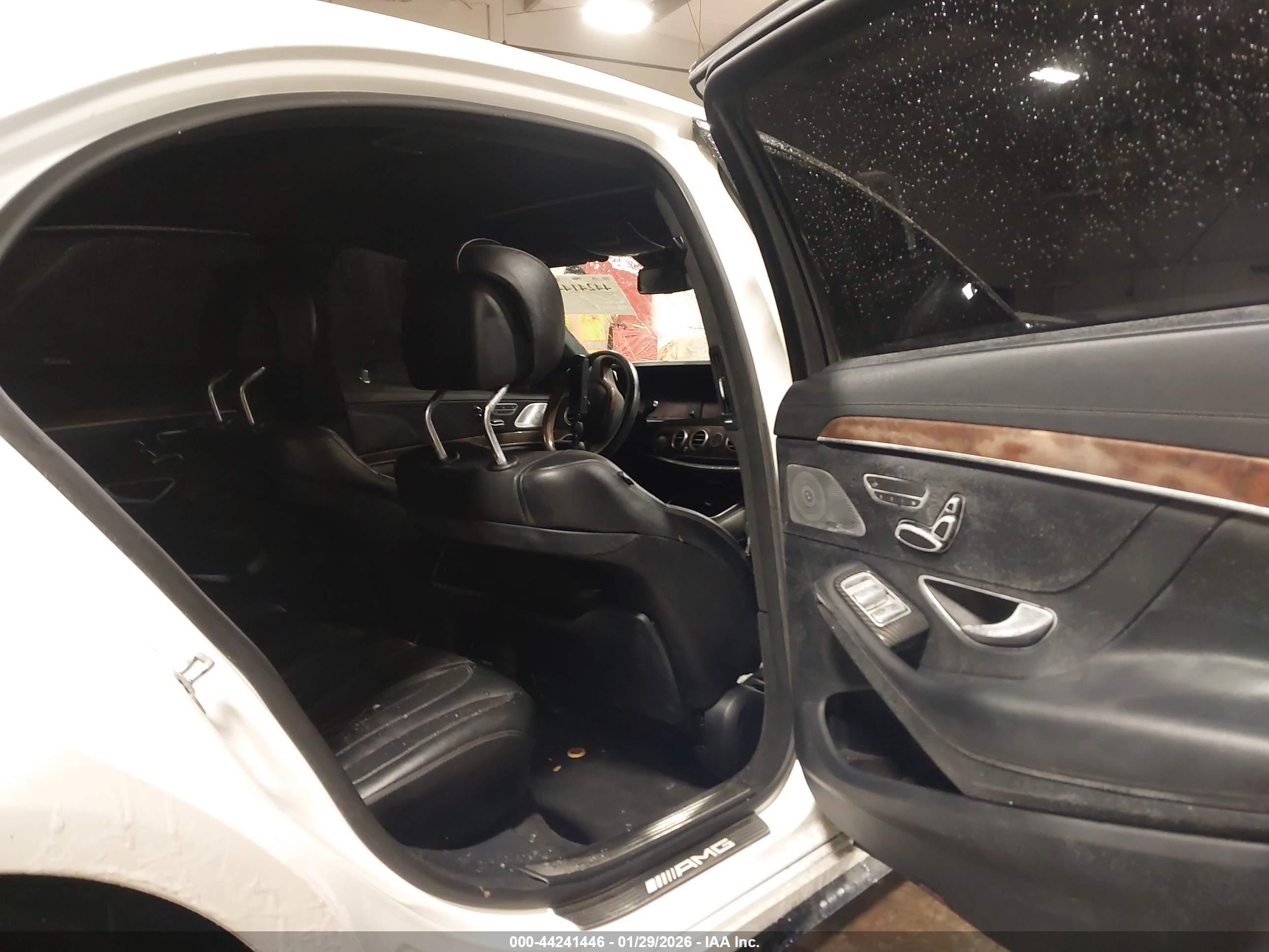 MERCEDES-BENZ S image 8