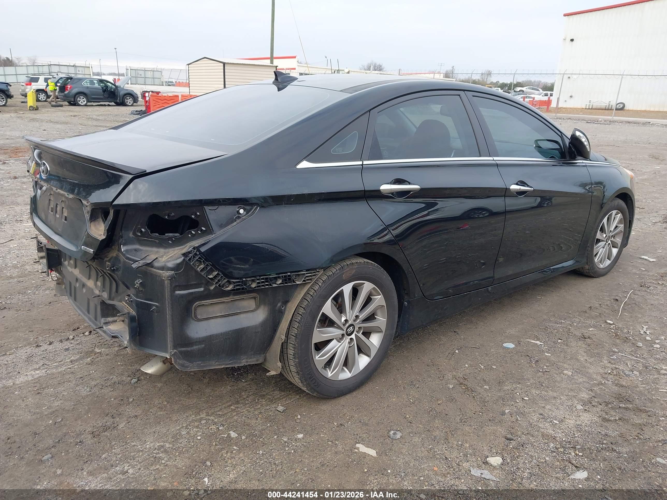 HYUNDAI SONATA image 4