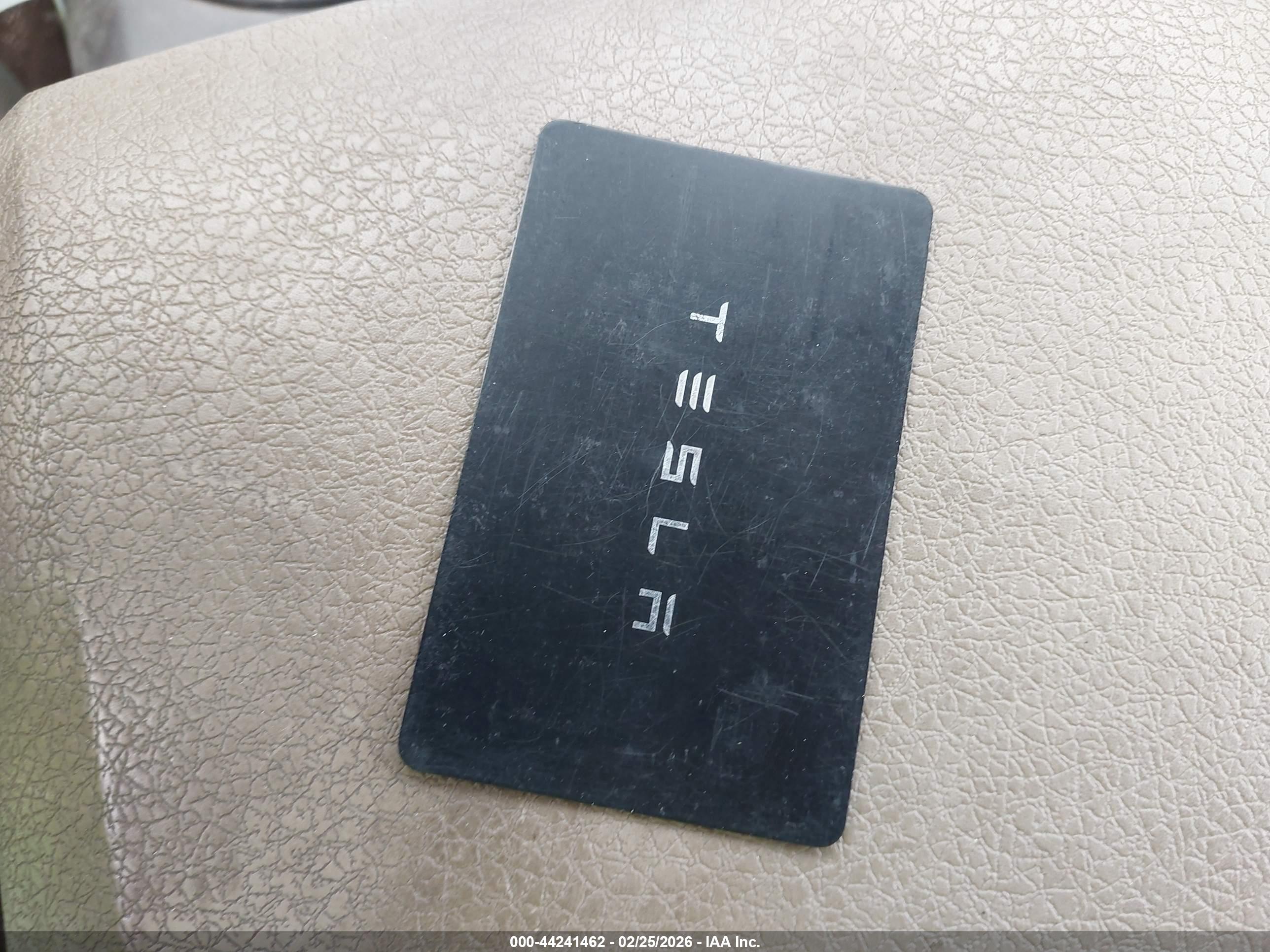 TESLA MODEL image 11