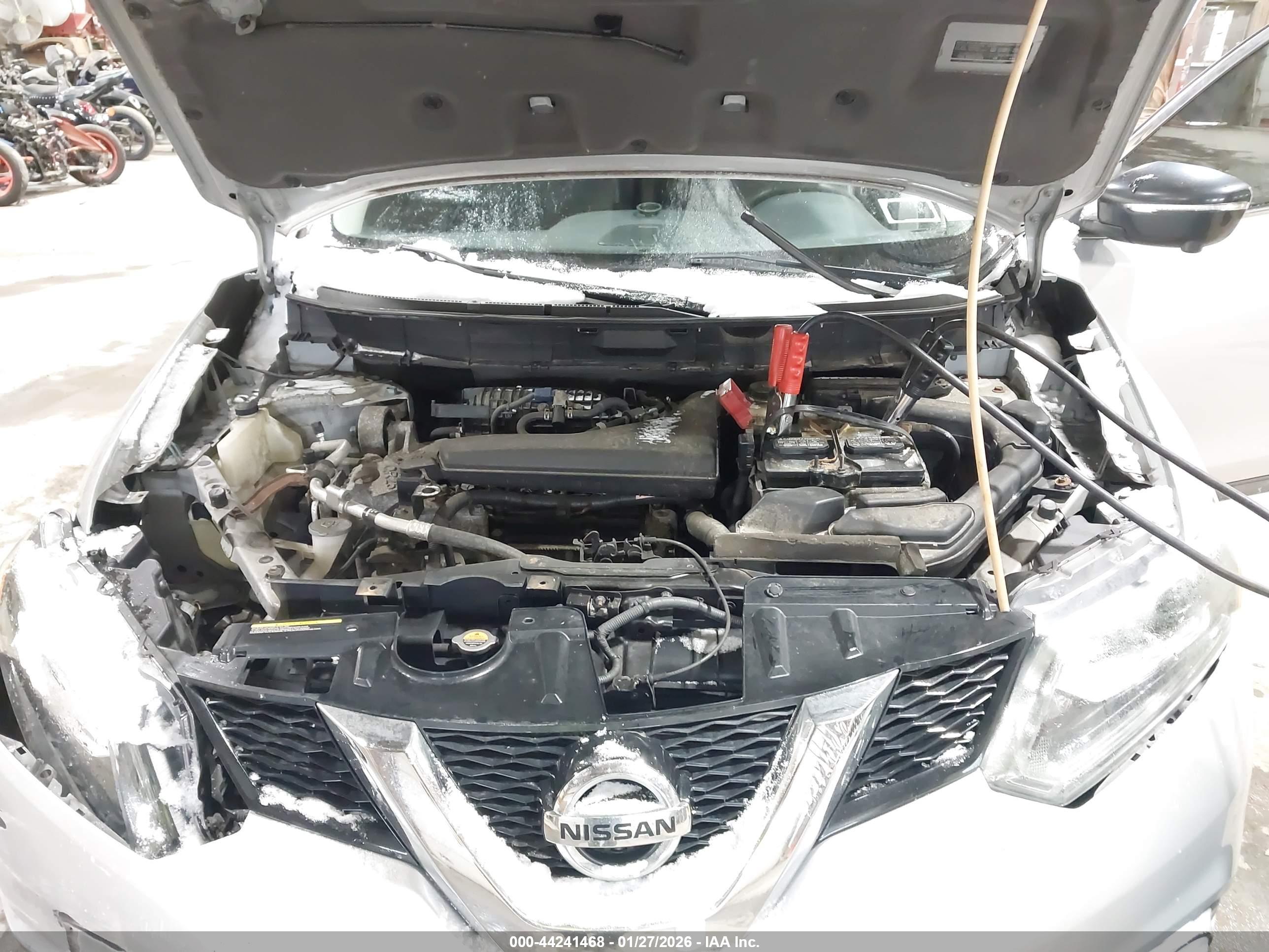 NISSAN ROGUE image 10
