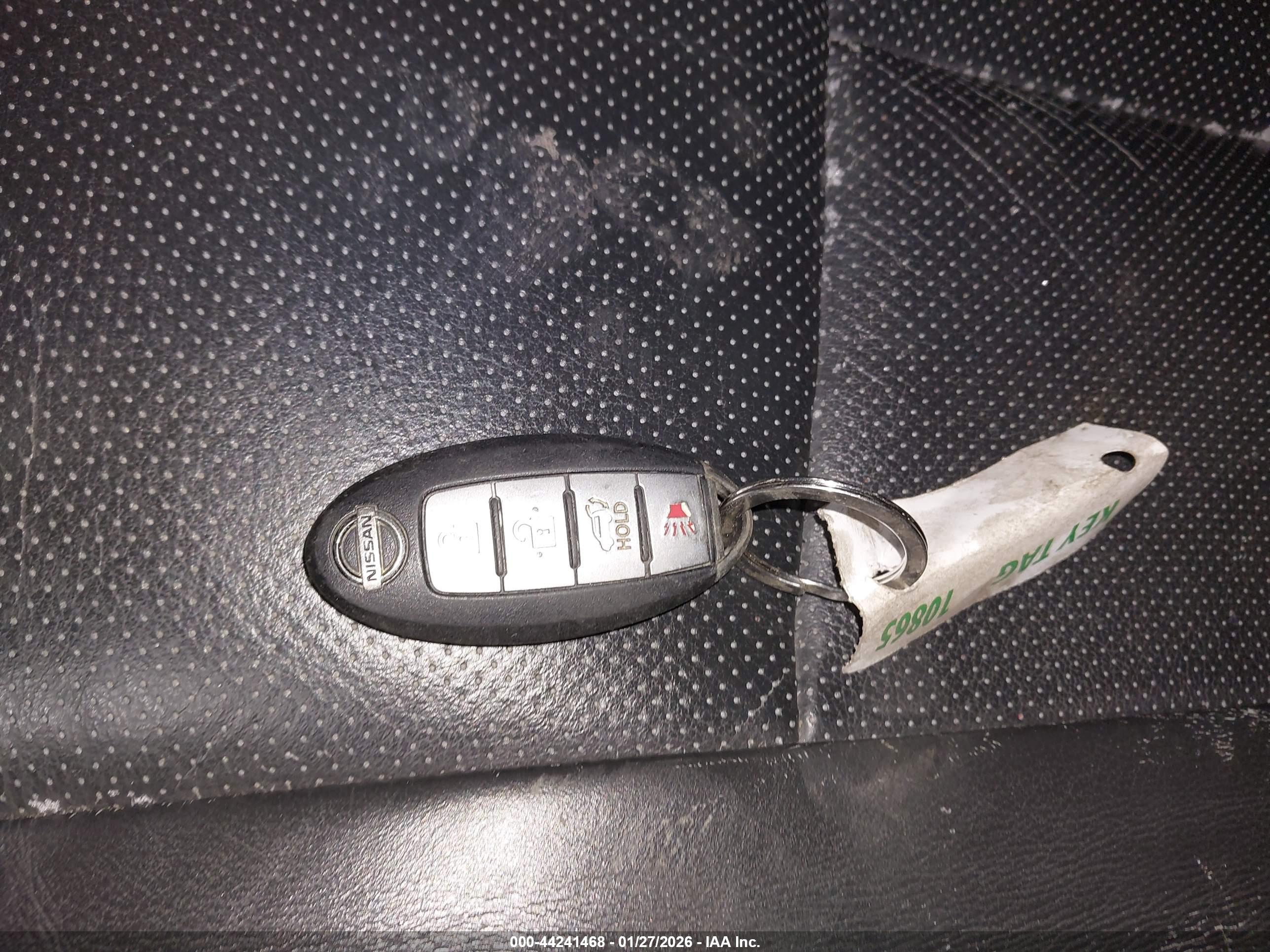 NISSAN ROGUE image 11