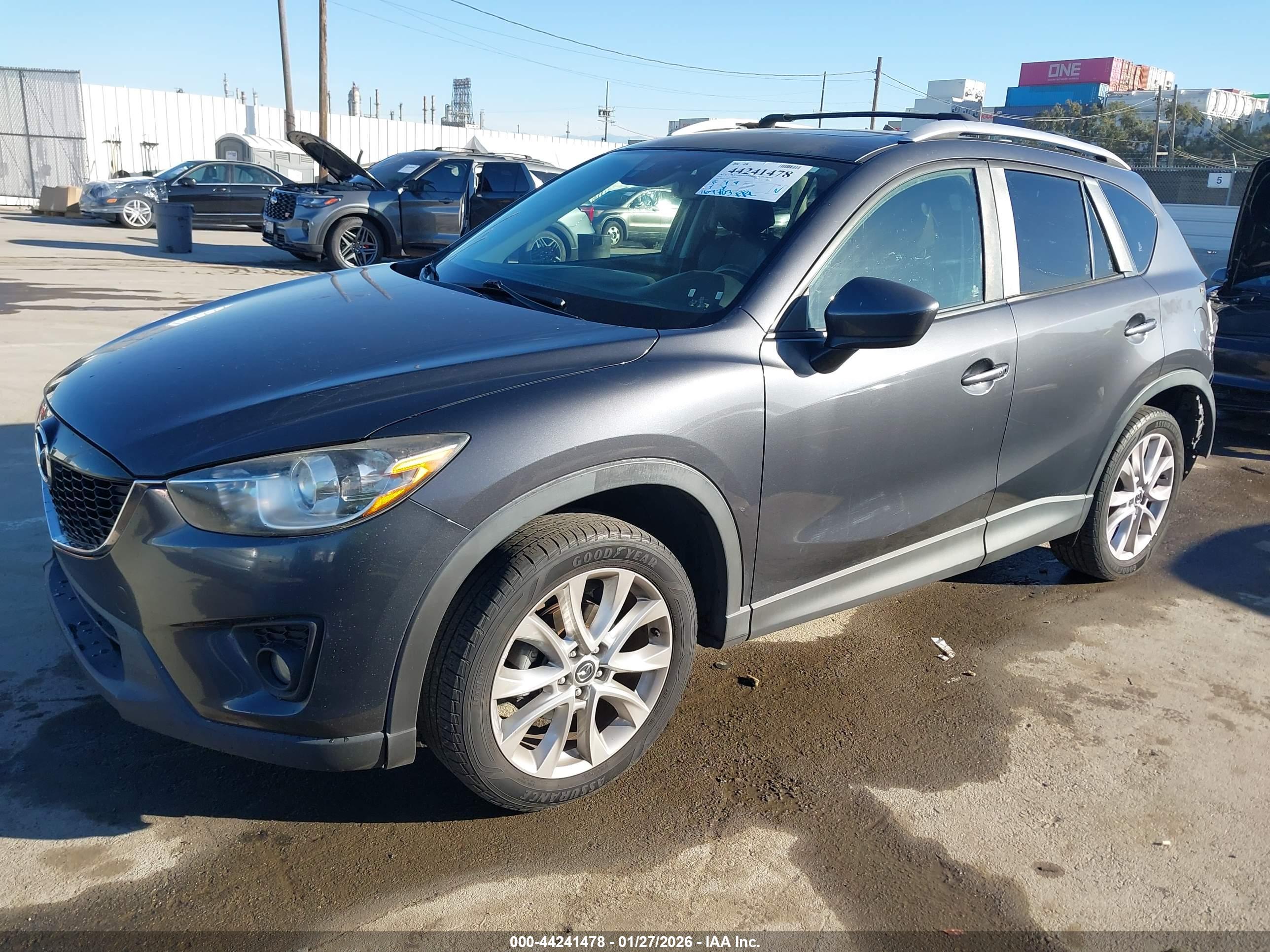 MAZDA CX-5 image 2