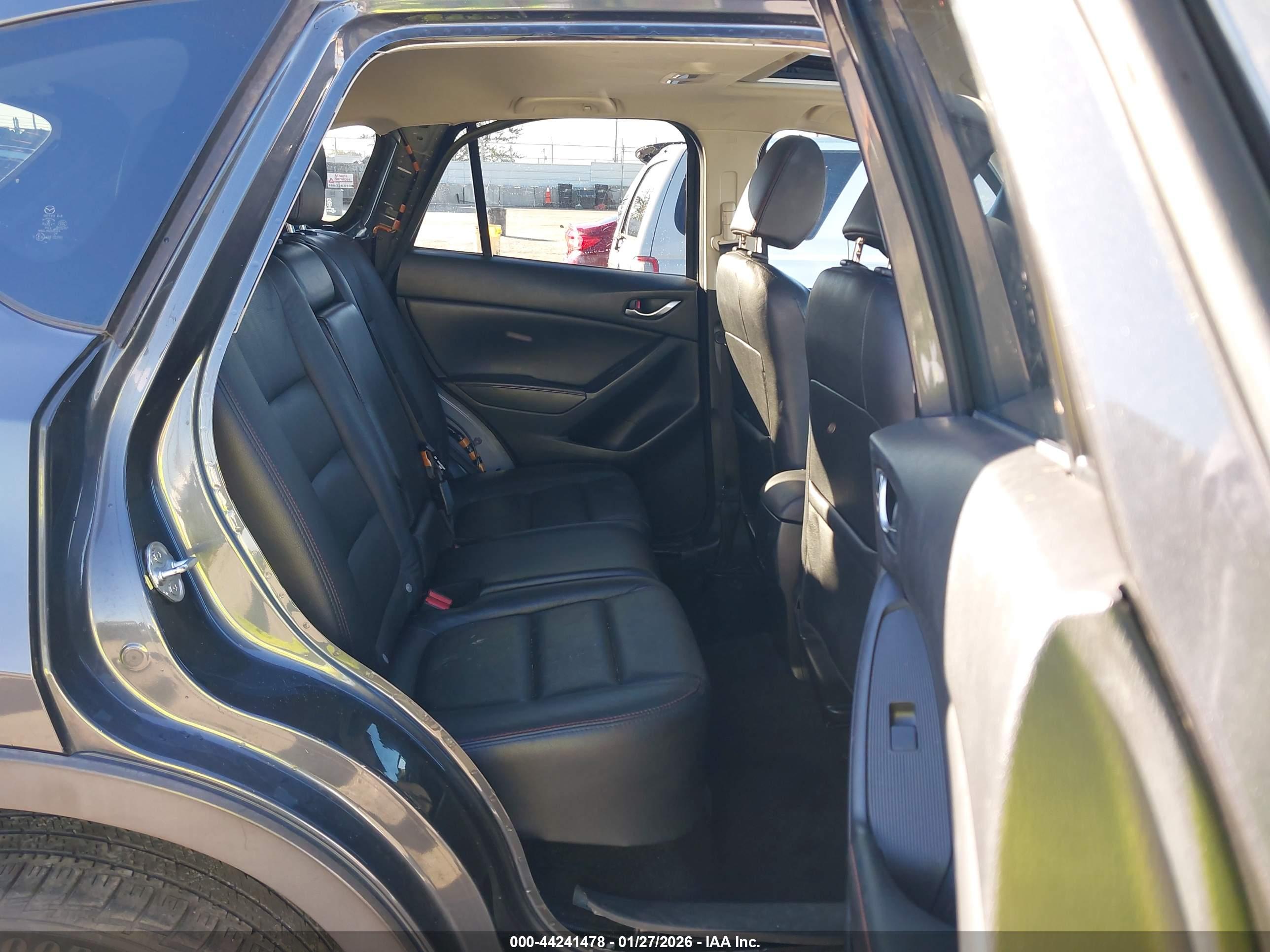 MAZDA CX-5 image 8