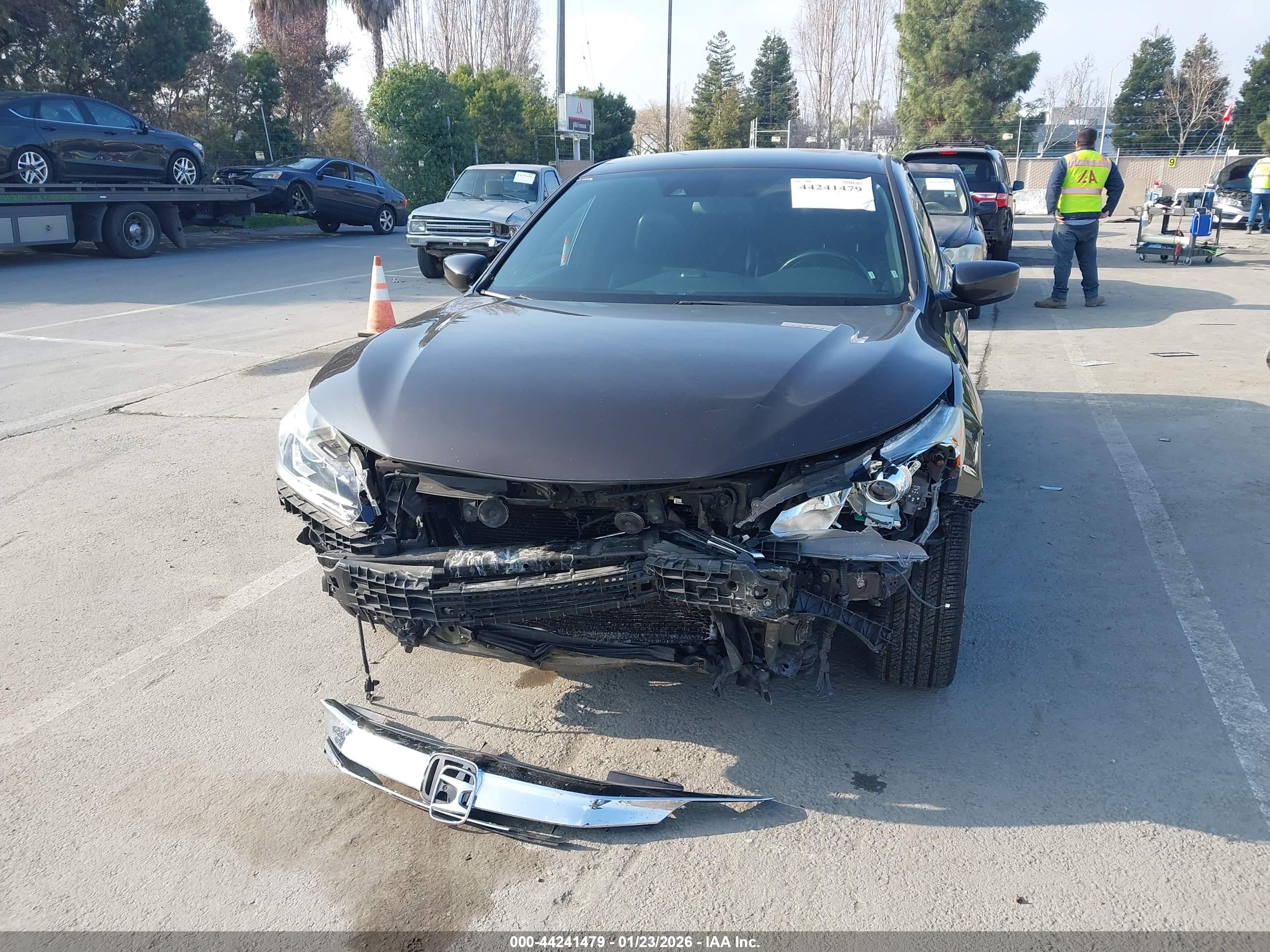HONDA ACCORD image 6