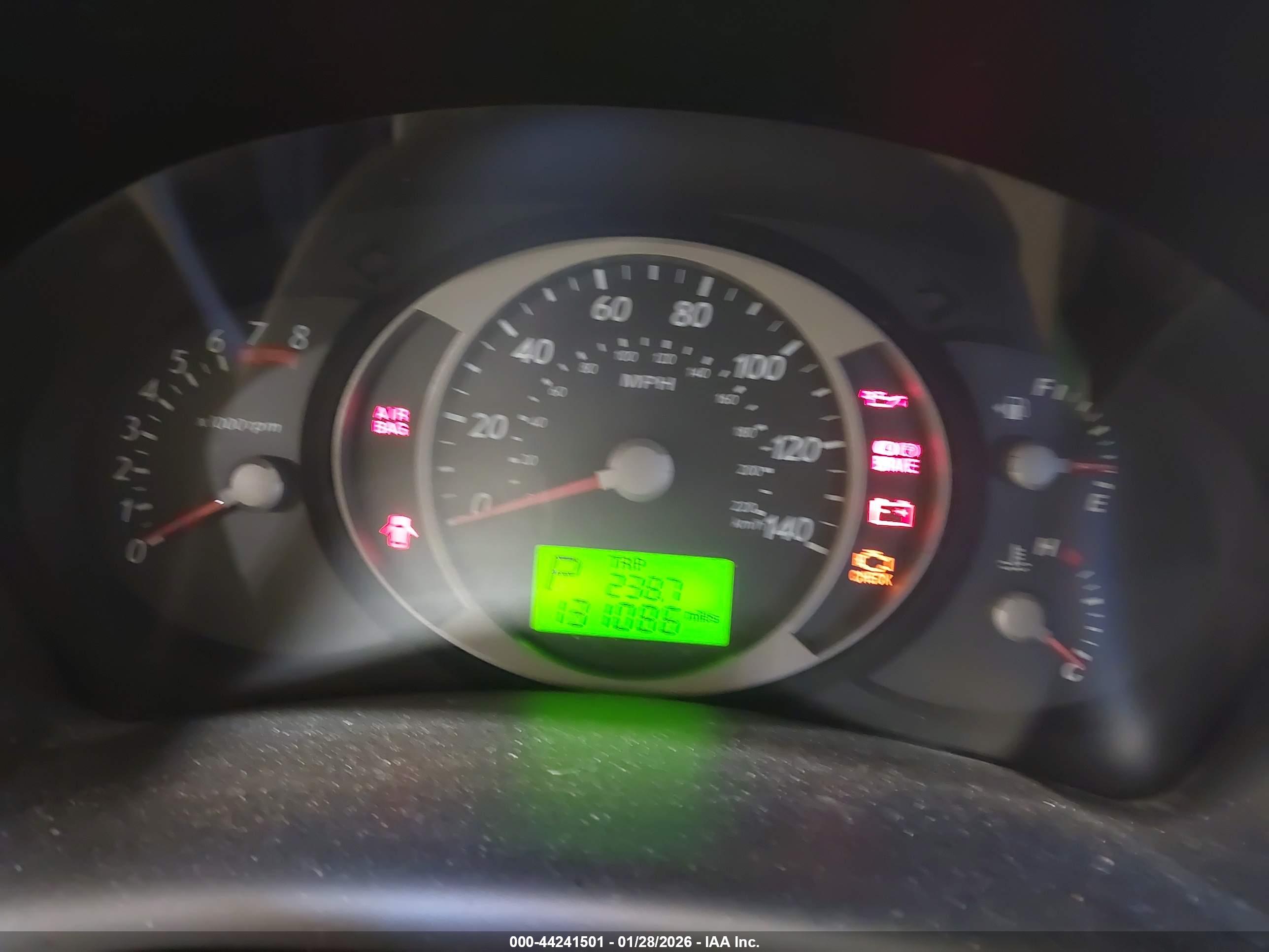 HYUNDAI TUCSON image 7