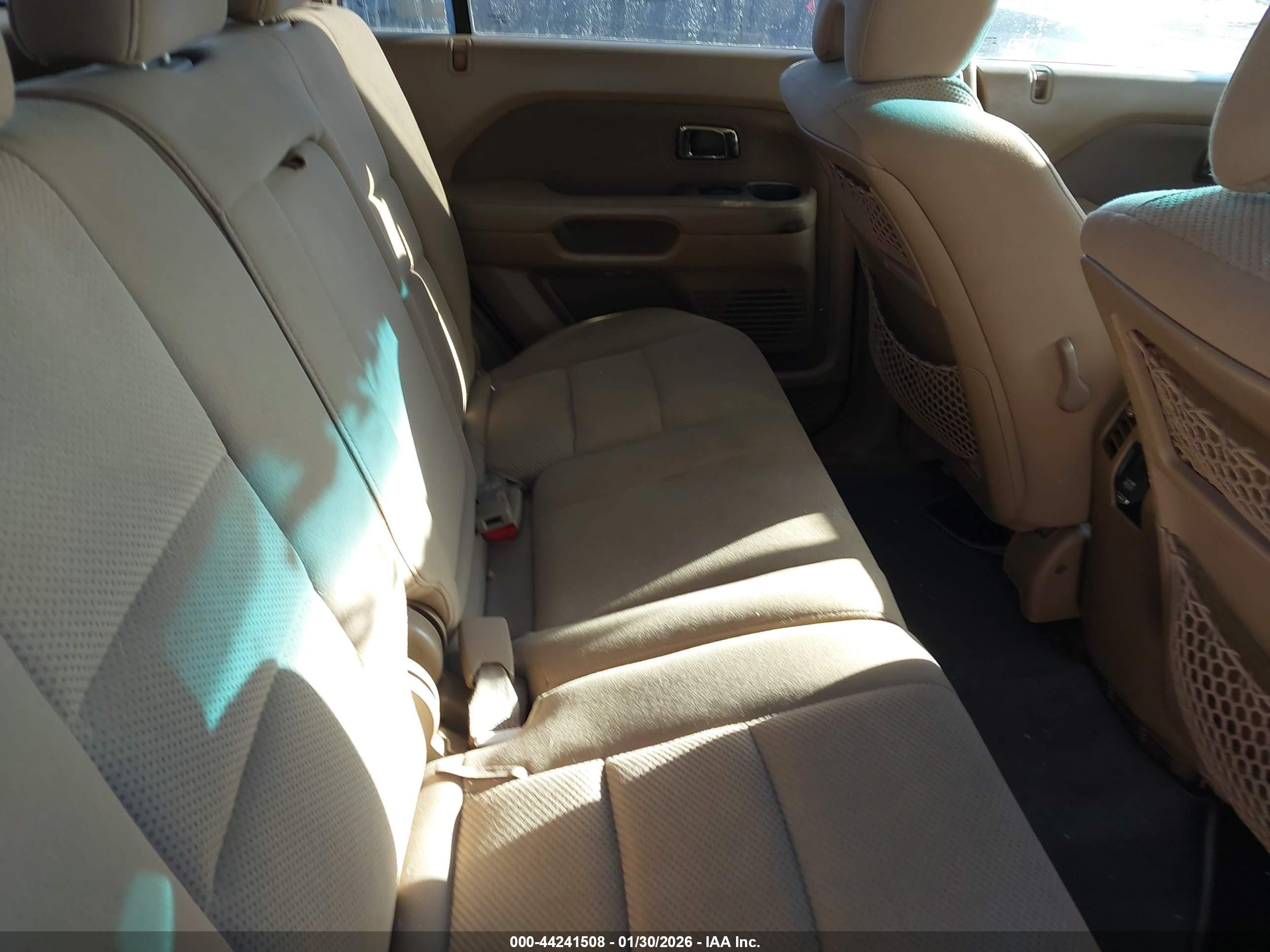 HONDA PILOT image 8