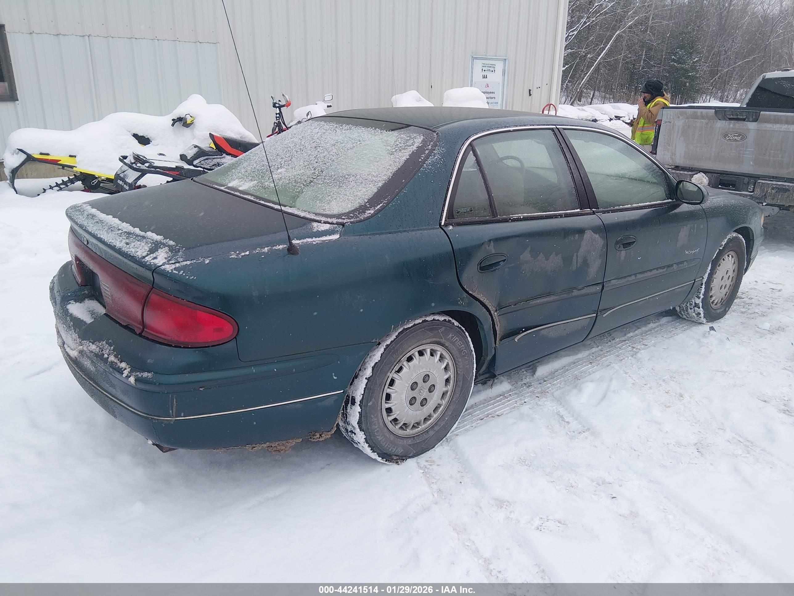 BUICK REGAL image 4